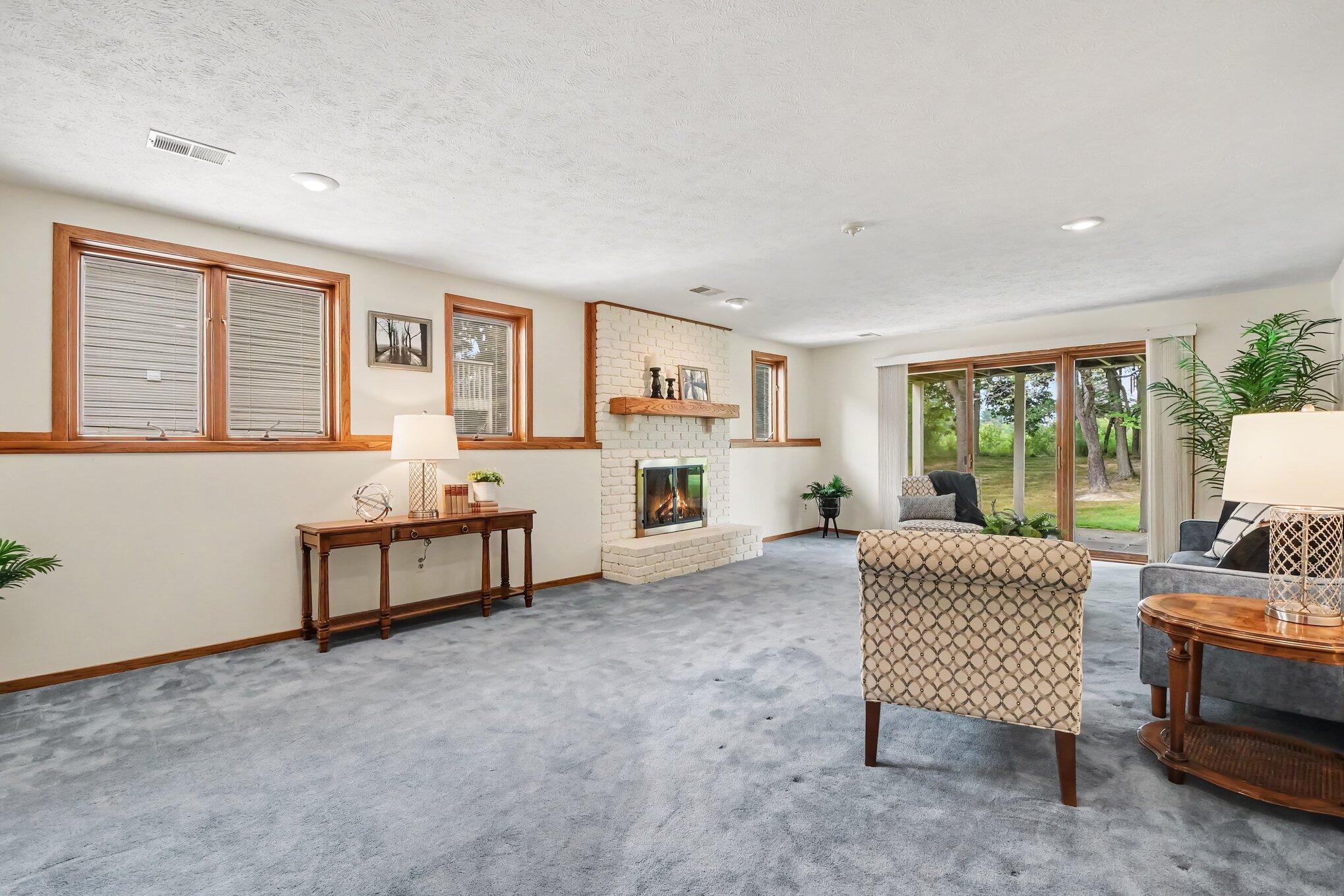 6971 Pinehurst Lane NE Rockford MI 49341