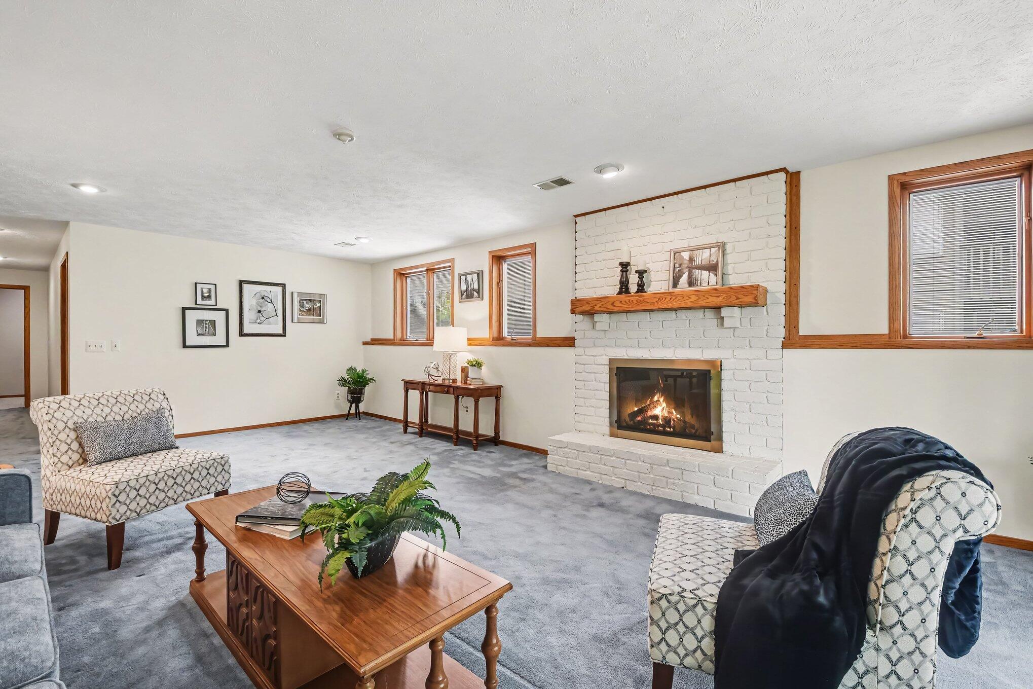 6971 Pinehurst Lane NE Rockford MI 49341