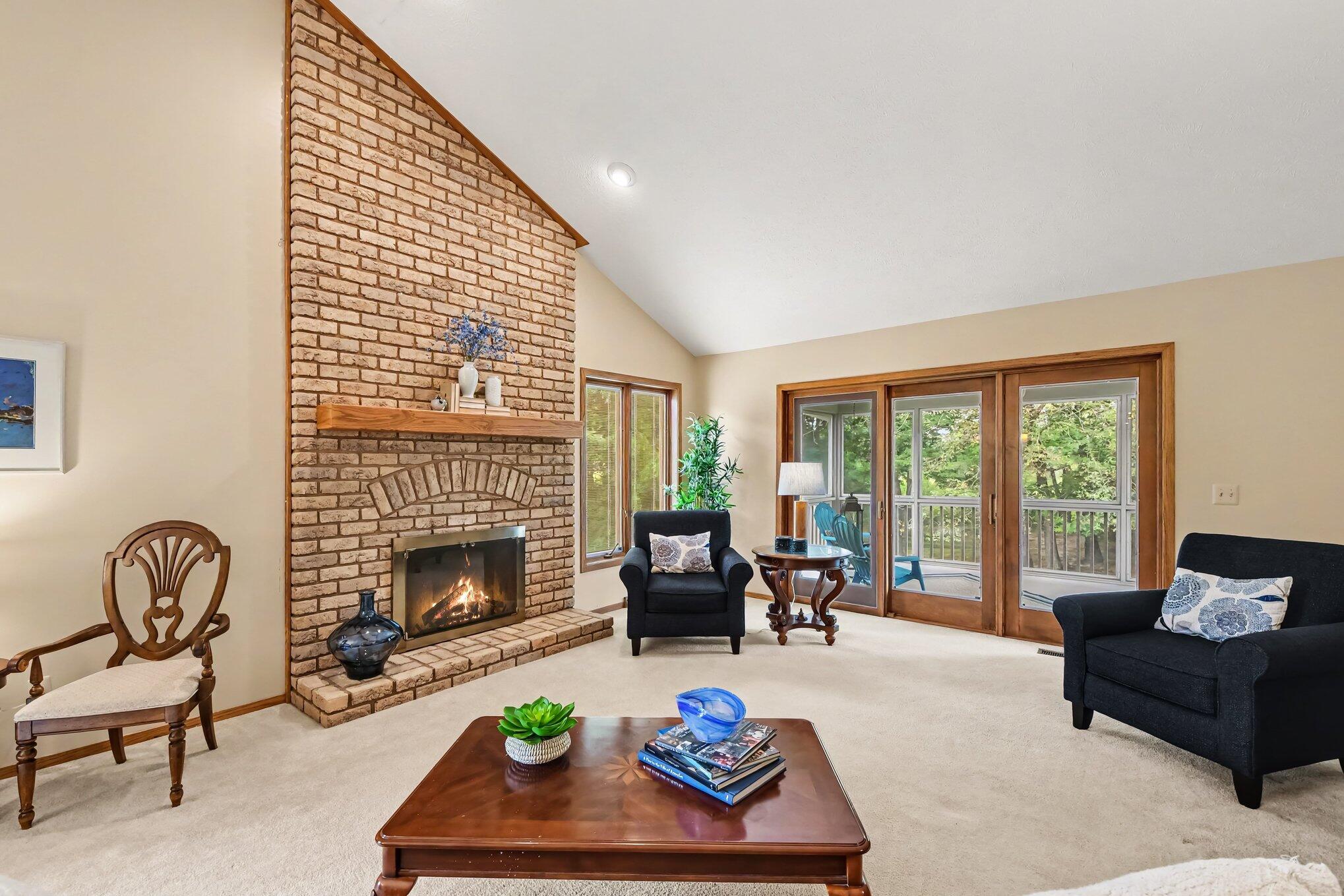 6971 Pinehurst Lane NE Rockford MI 49341