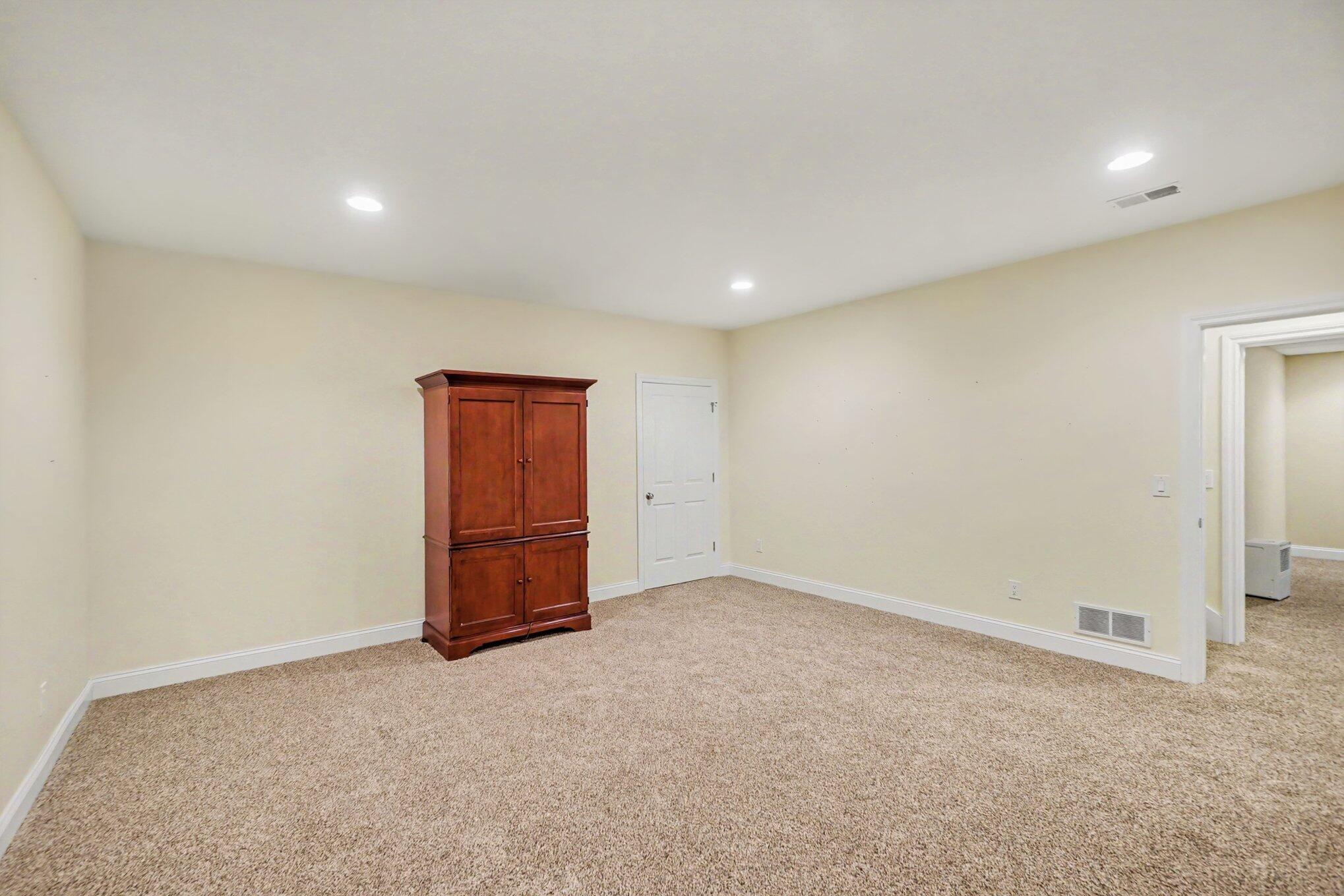 1268 N Blue Heron Drive Ludington MI 49431