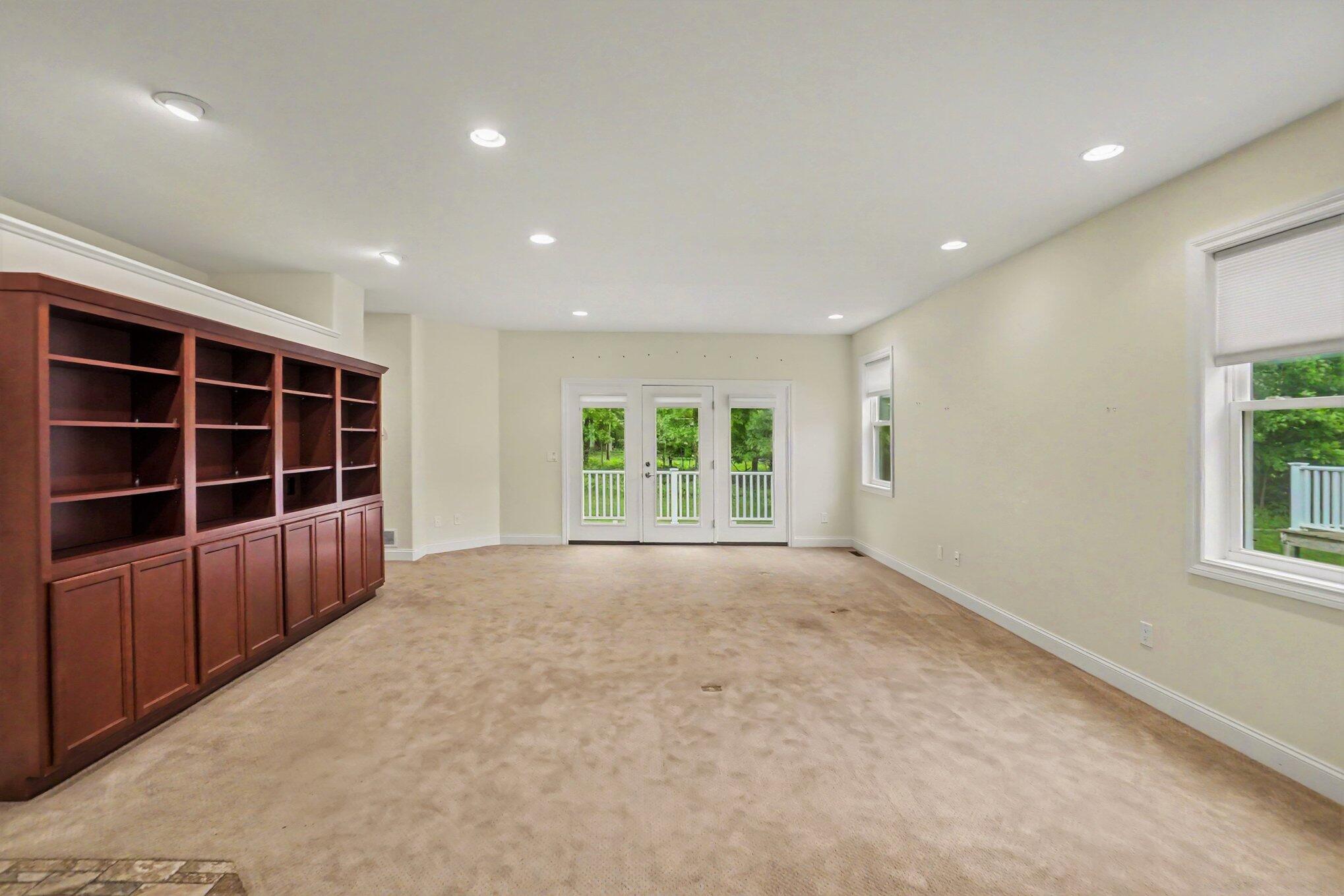 1268 N Blue Heron Drive Ludington MI 49431
