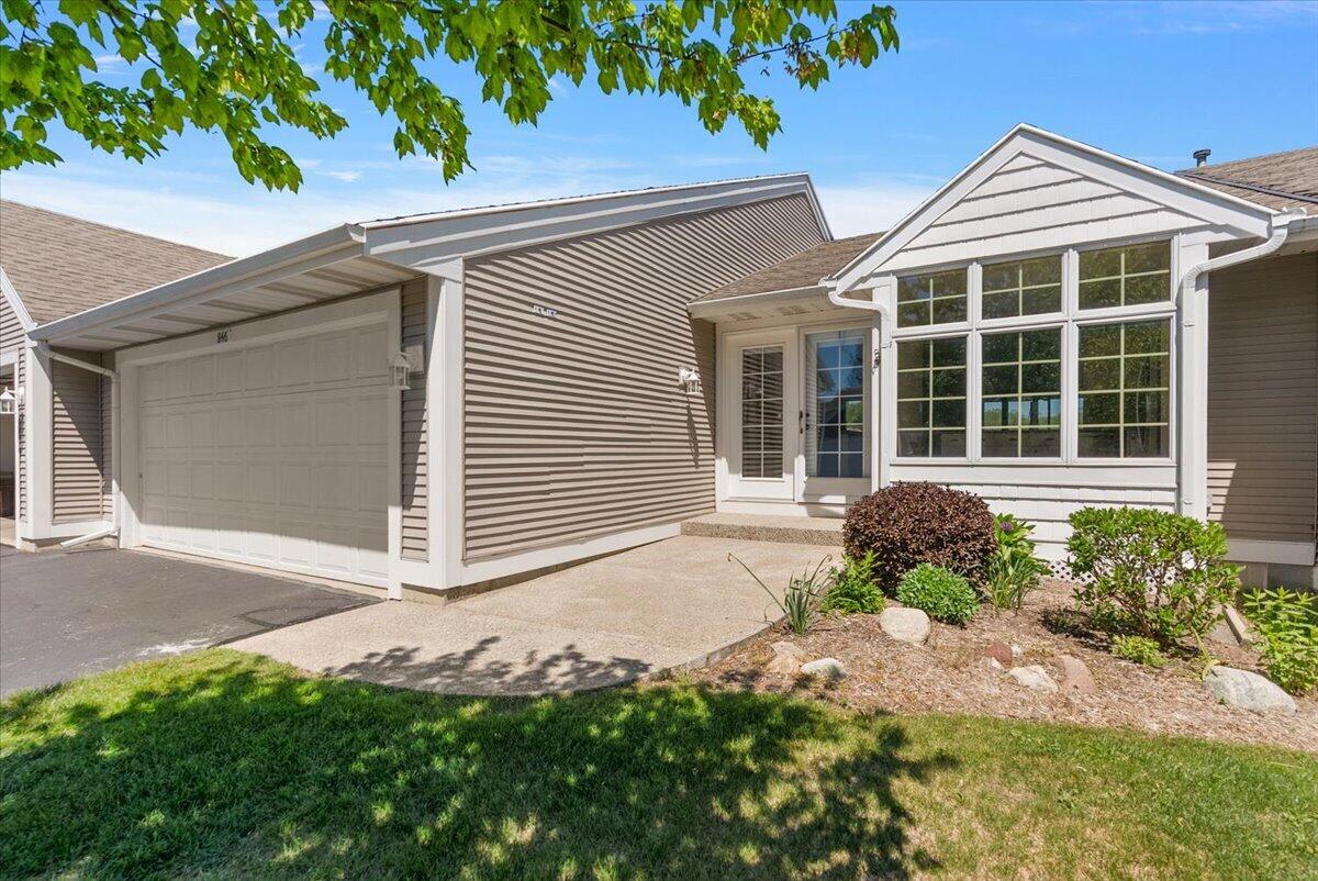 846 Claremont Court Holland MI 49423