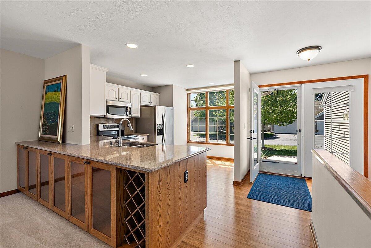 846 Claremont Court Holland MI 49423