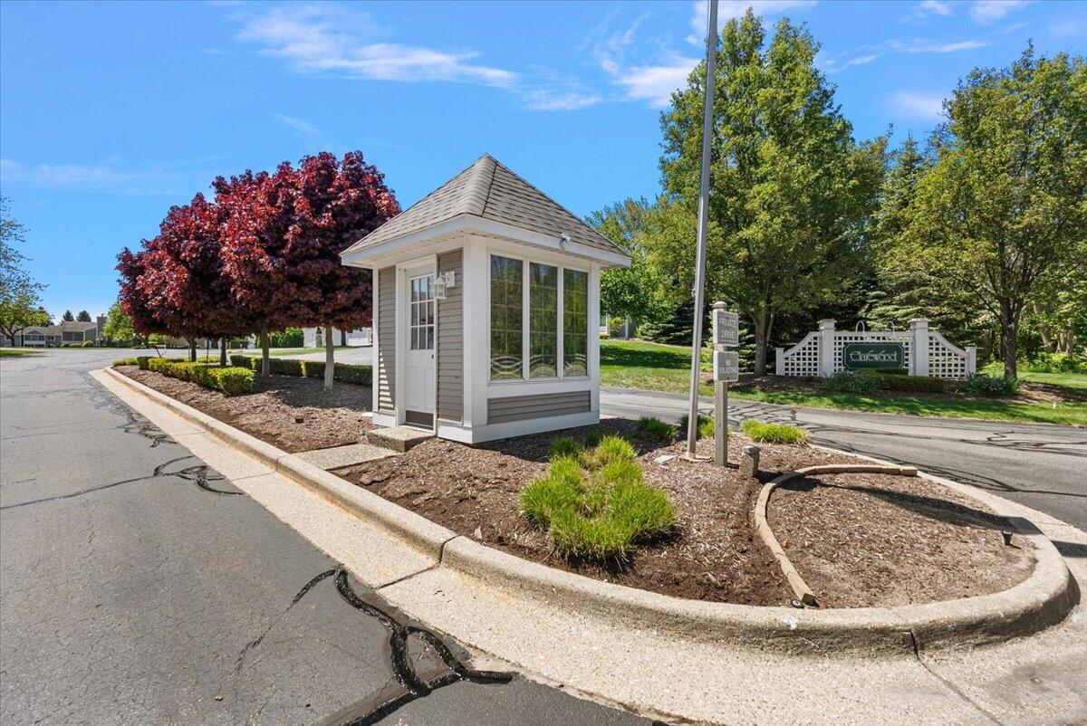 846 Claremont Court Holland MI 49423