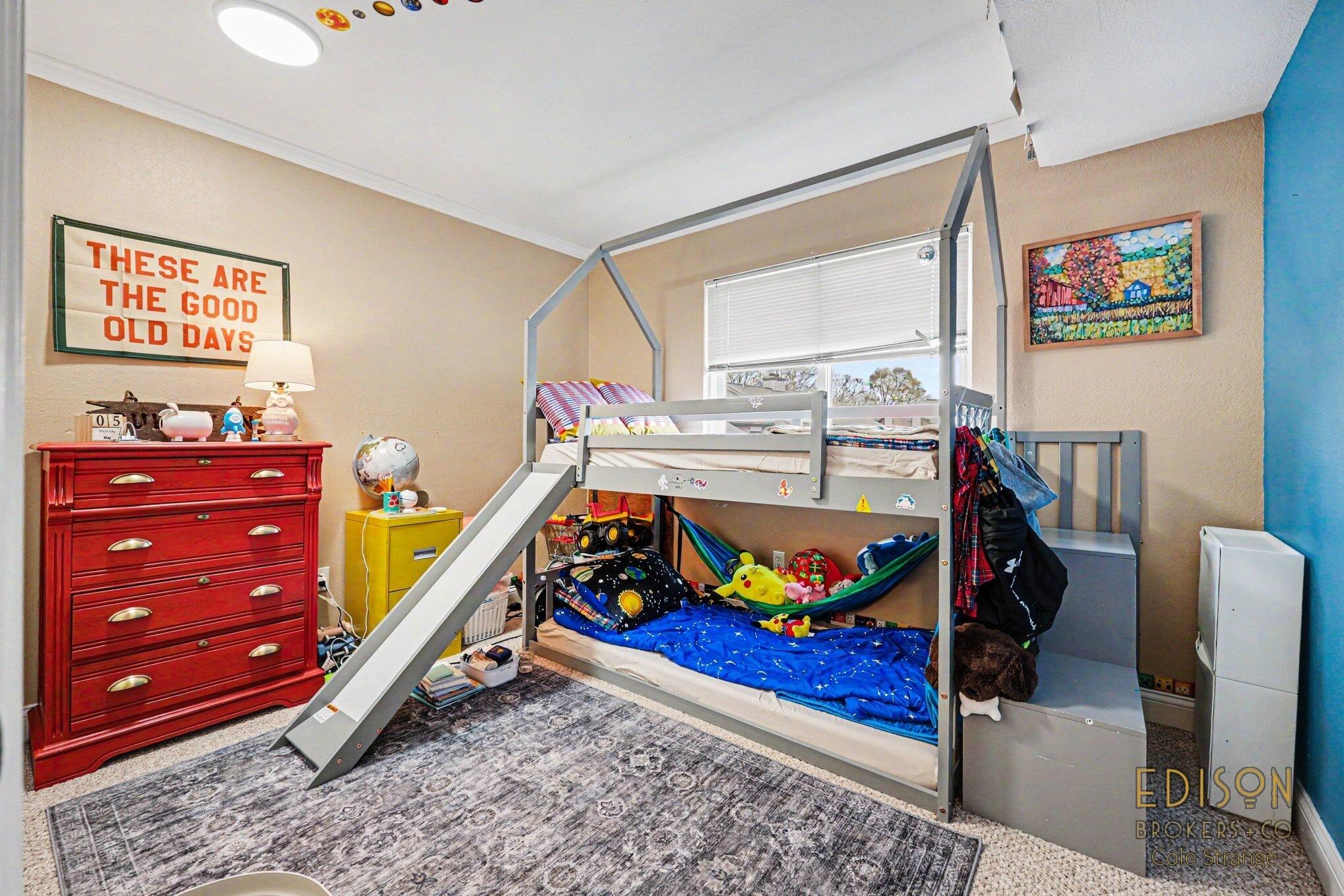 3378 Devonwood Hills NE Grand Rapids MI 49525