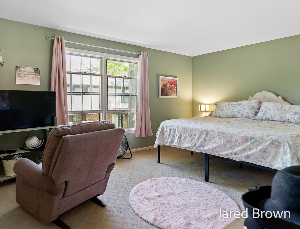 3647 Brentwood Street Muskegon MI 49441