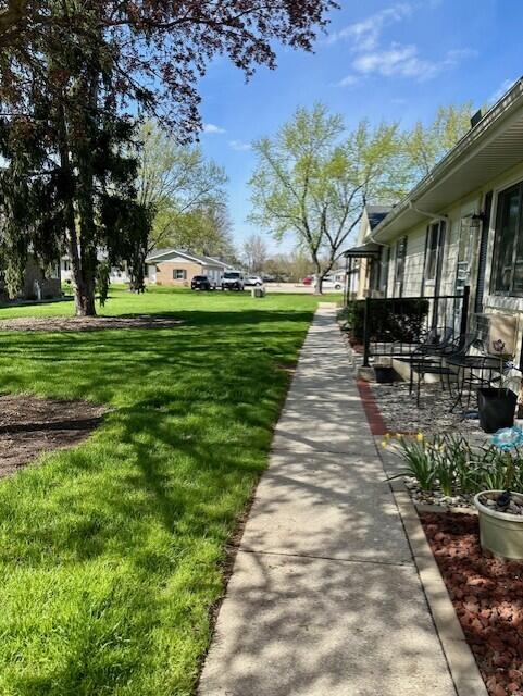 649 Blue Ash Drive SE Grand Rapids MI 49548