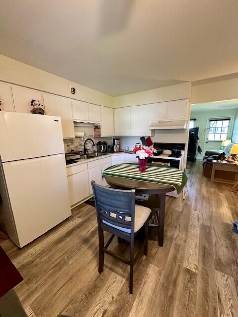 649 Blue Ash Drive SE Grand Rapids MI 49548