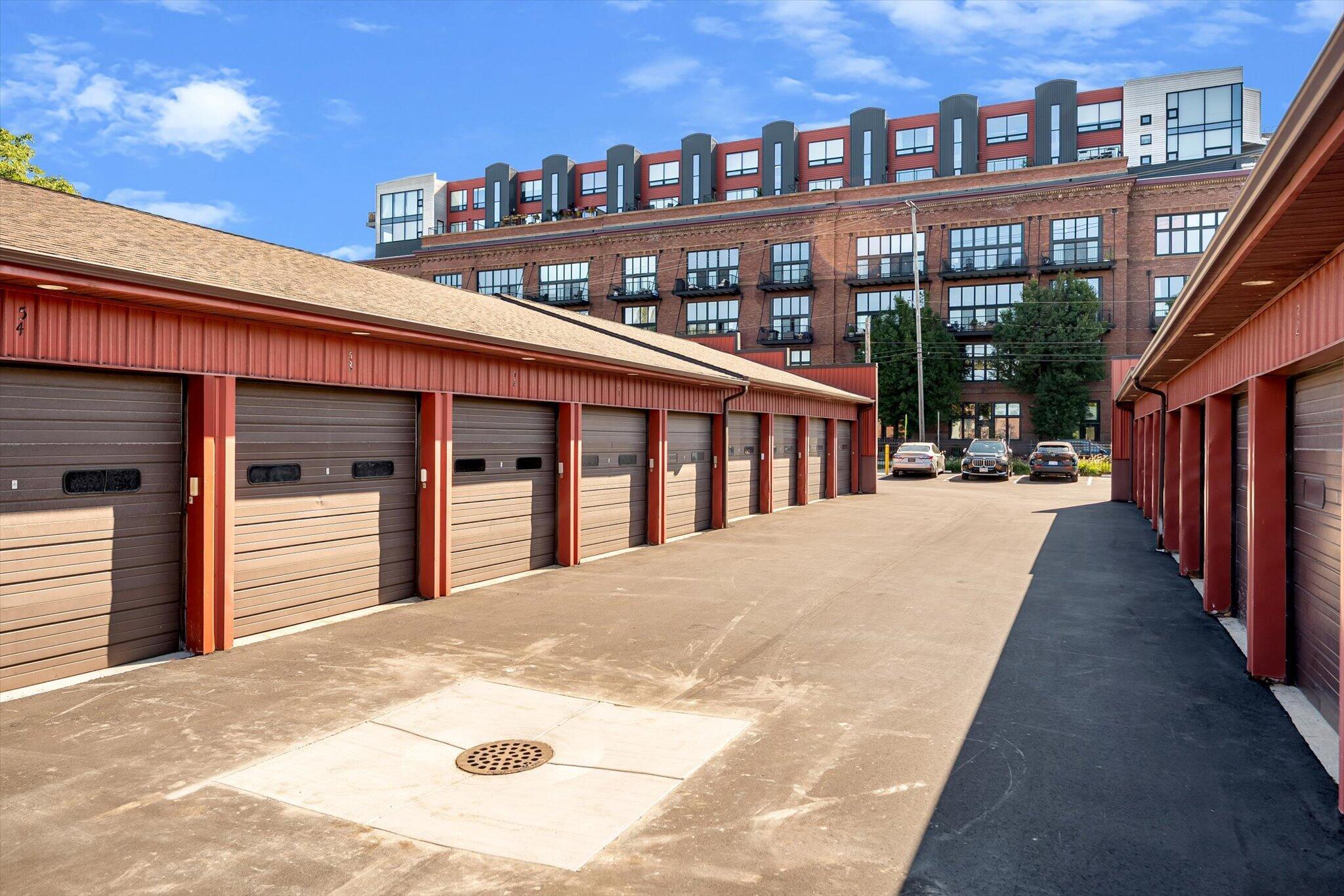 600 Broadway Avenue NW Grand Rapids MI 49504