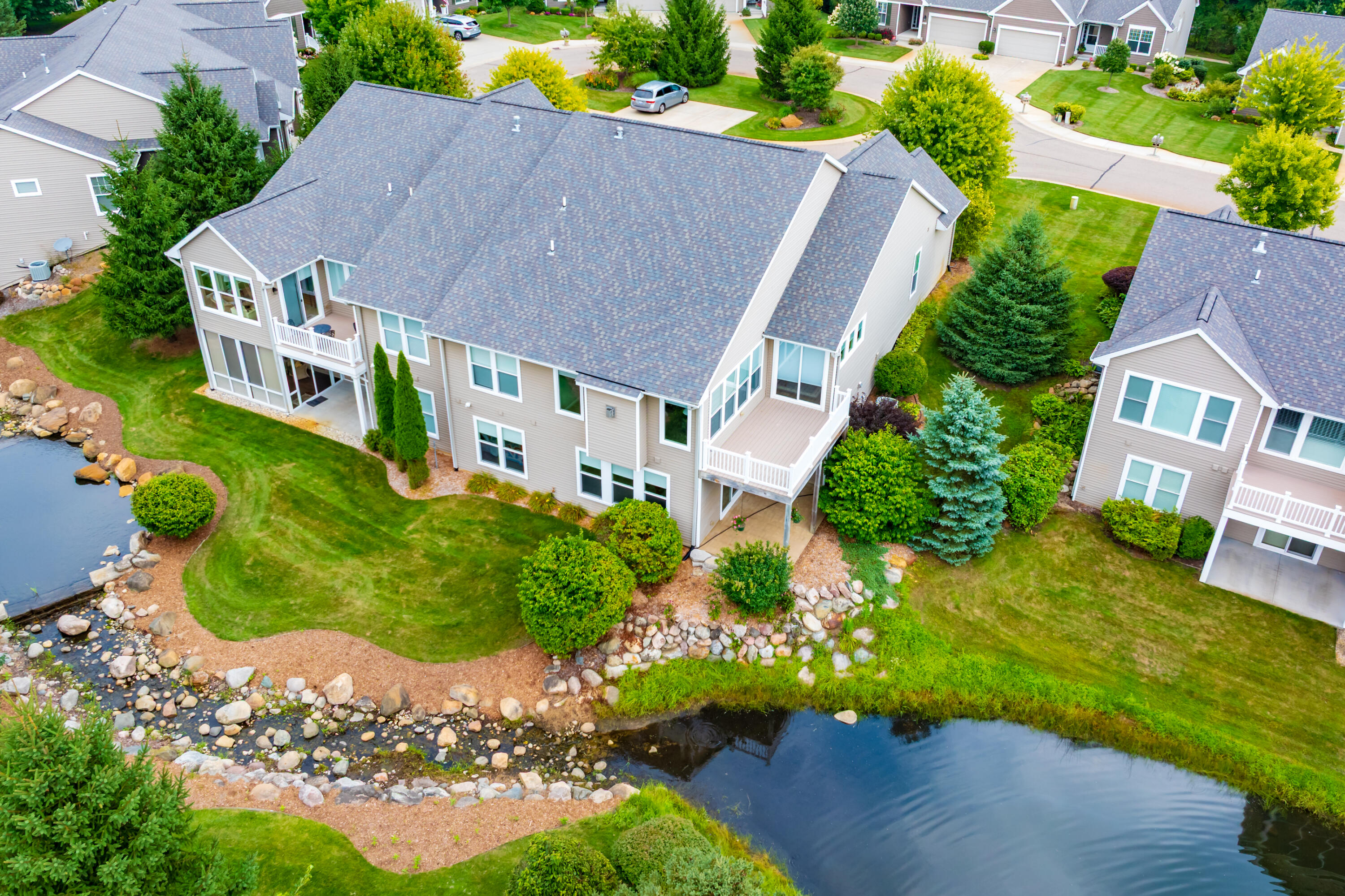 8874 Oak Meadow Cove Portage MI 49024