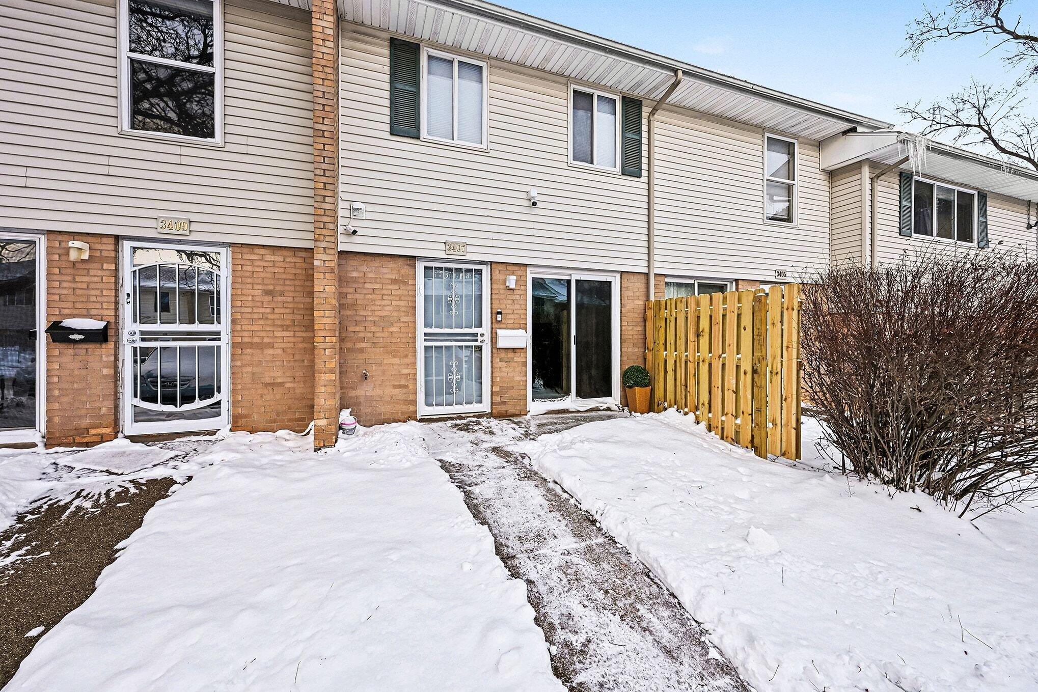 3407 Kenbrooke Court Kalamazoo MI 49006