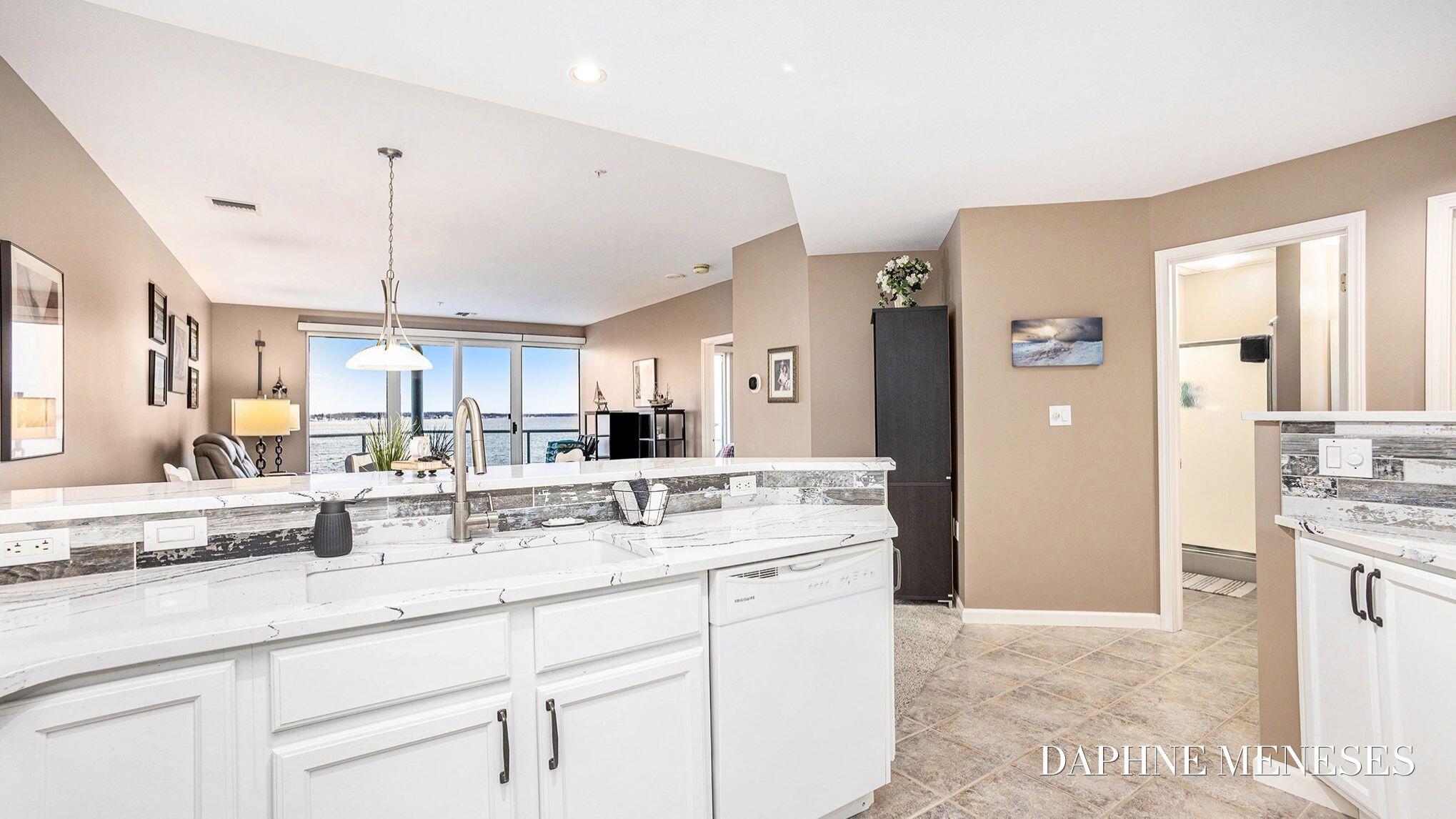 2964 Lakeshore Drive Muskegon MI 49441