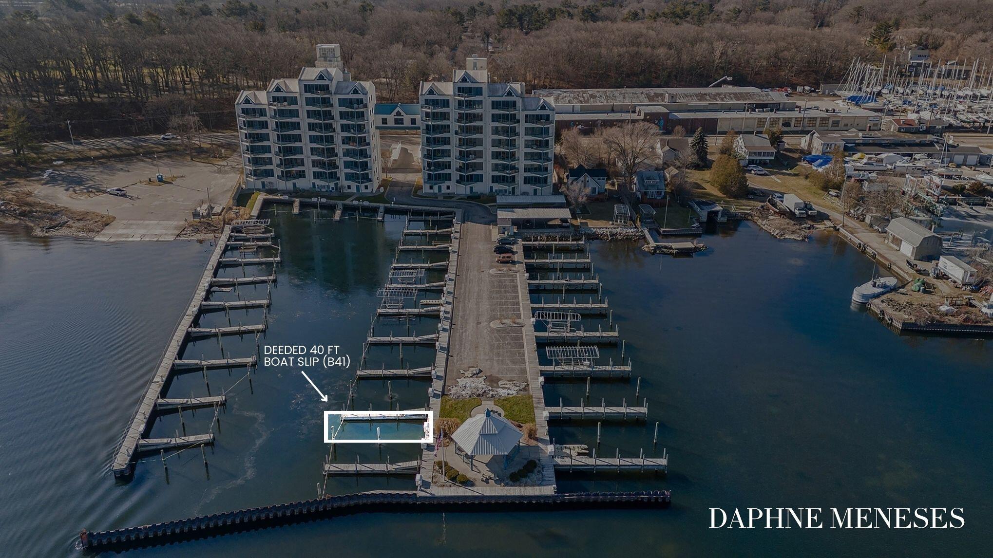 2964 Lakeshore Drive Muskegon MI 49441