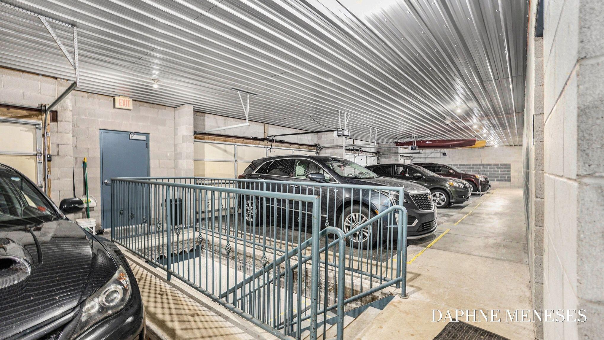2964 Lakeshore Drive Muskegon MI 49441