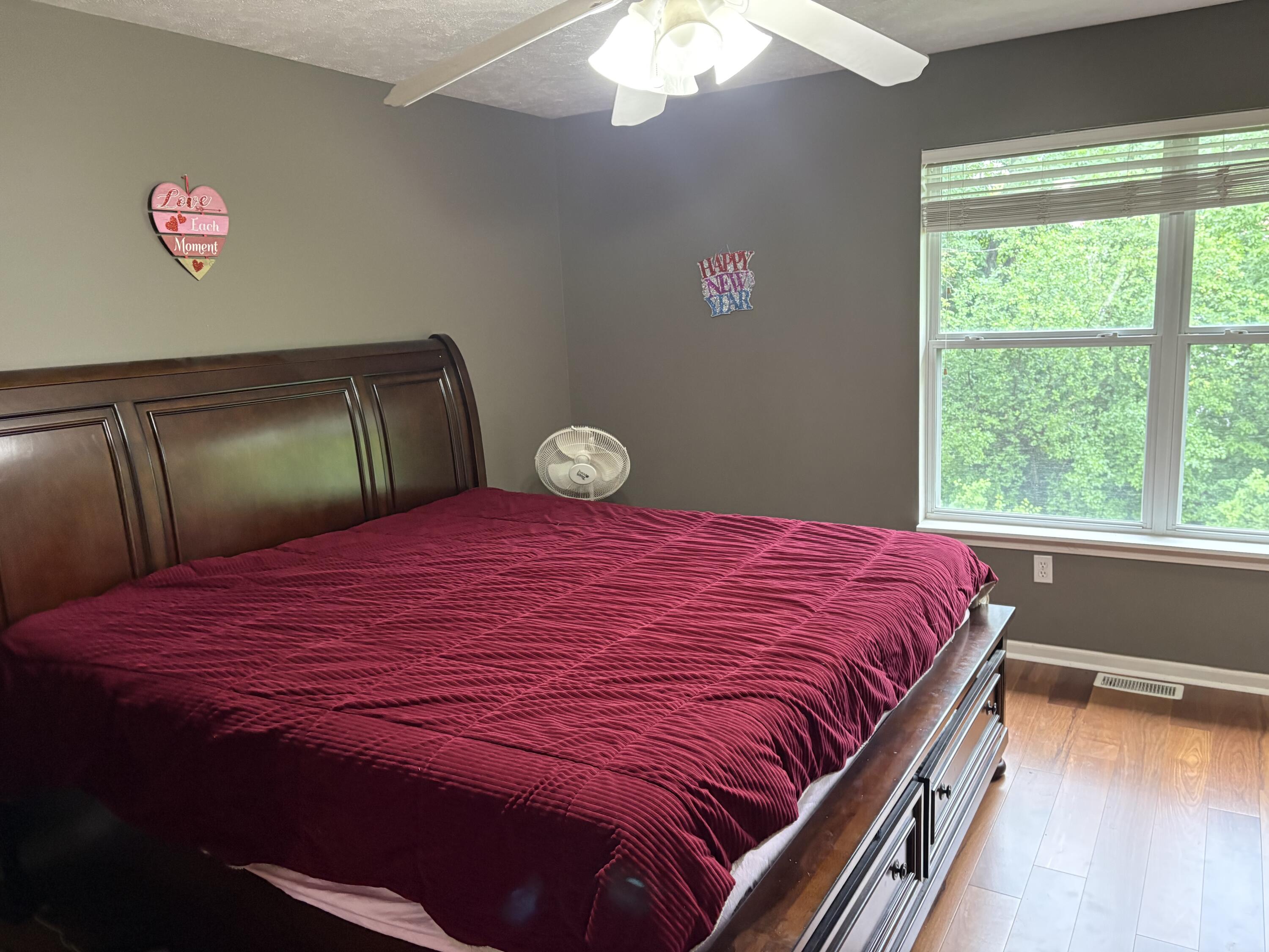 3292 Park Ridge Lane NE Grand Rapids MI 49525