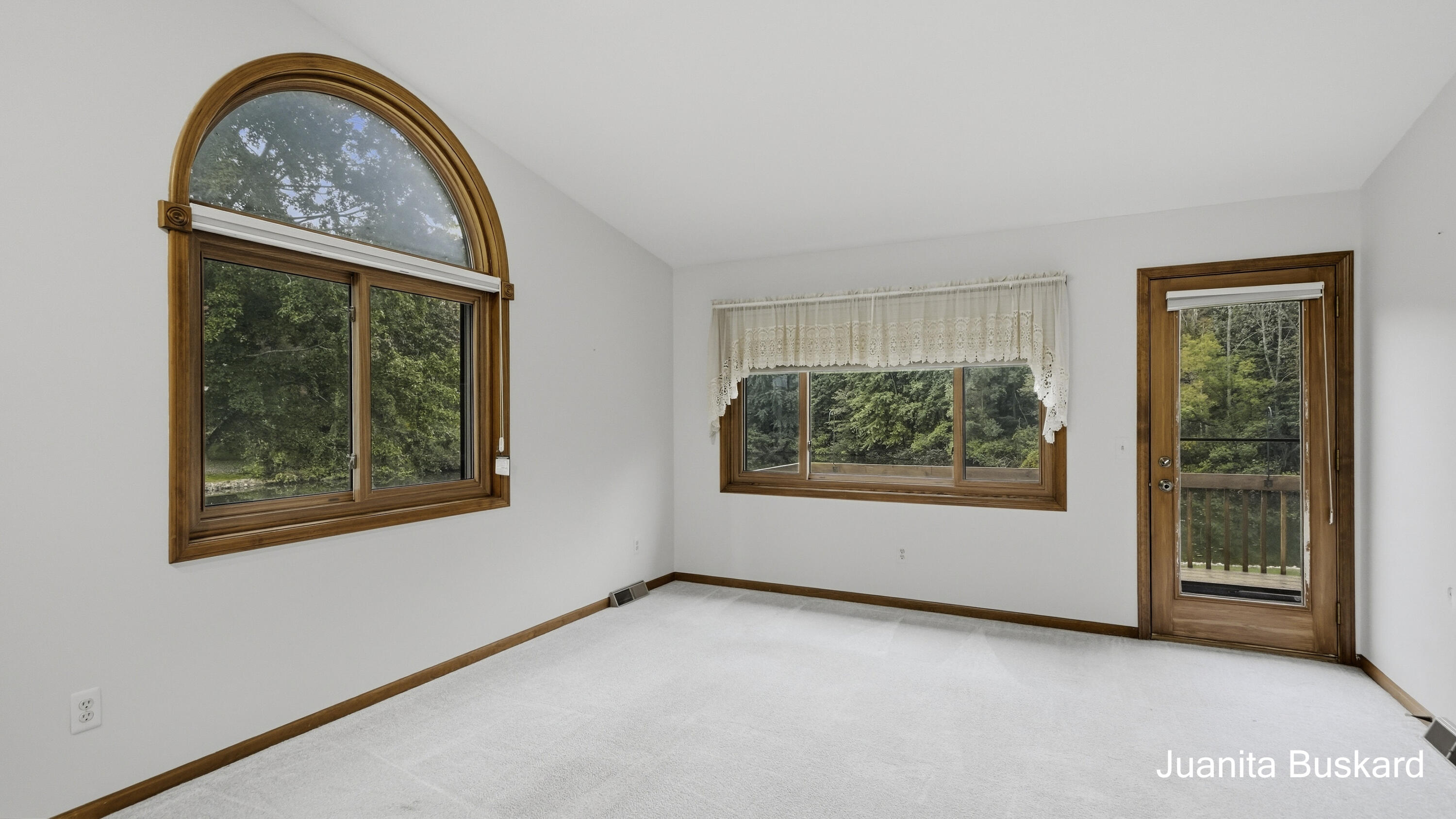 1082 Amberwood W Drive SW Byron Center MI 49315