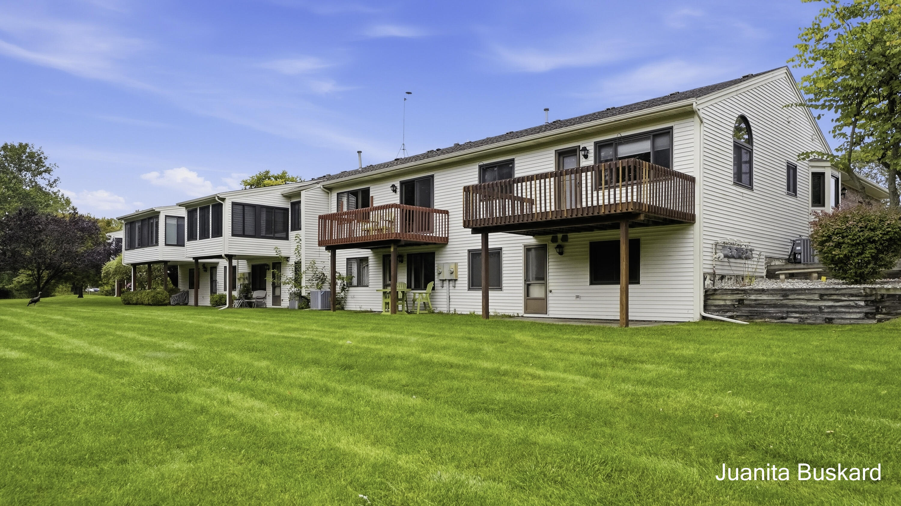 1082 Amberwood W Drive SW Byron Center MI 49315