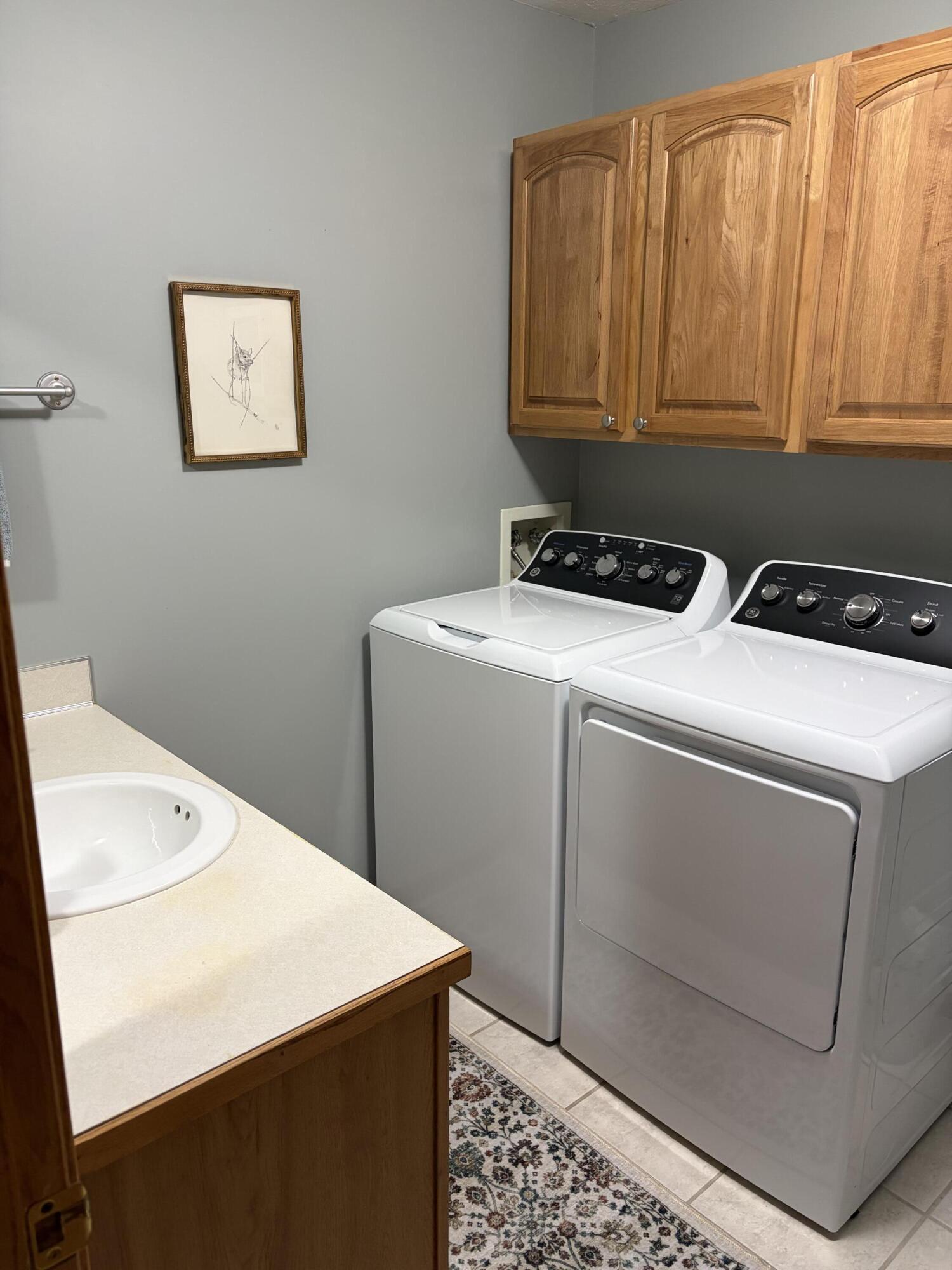 828 Highbanks Drive Allegan MI 49010