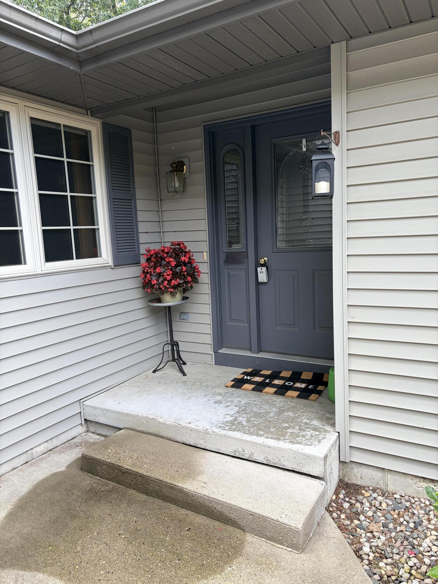 828 Highbanks Drive Allegan MI 49010