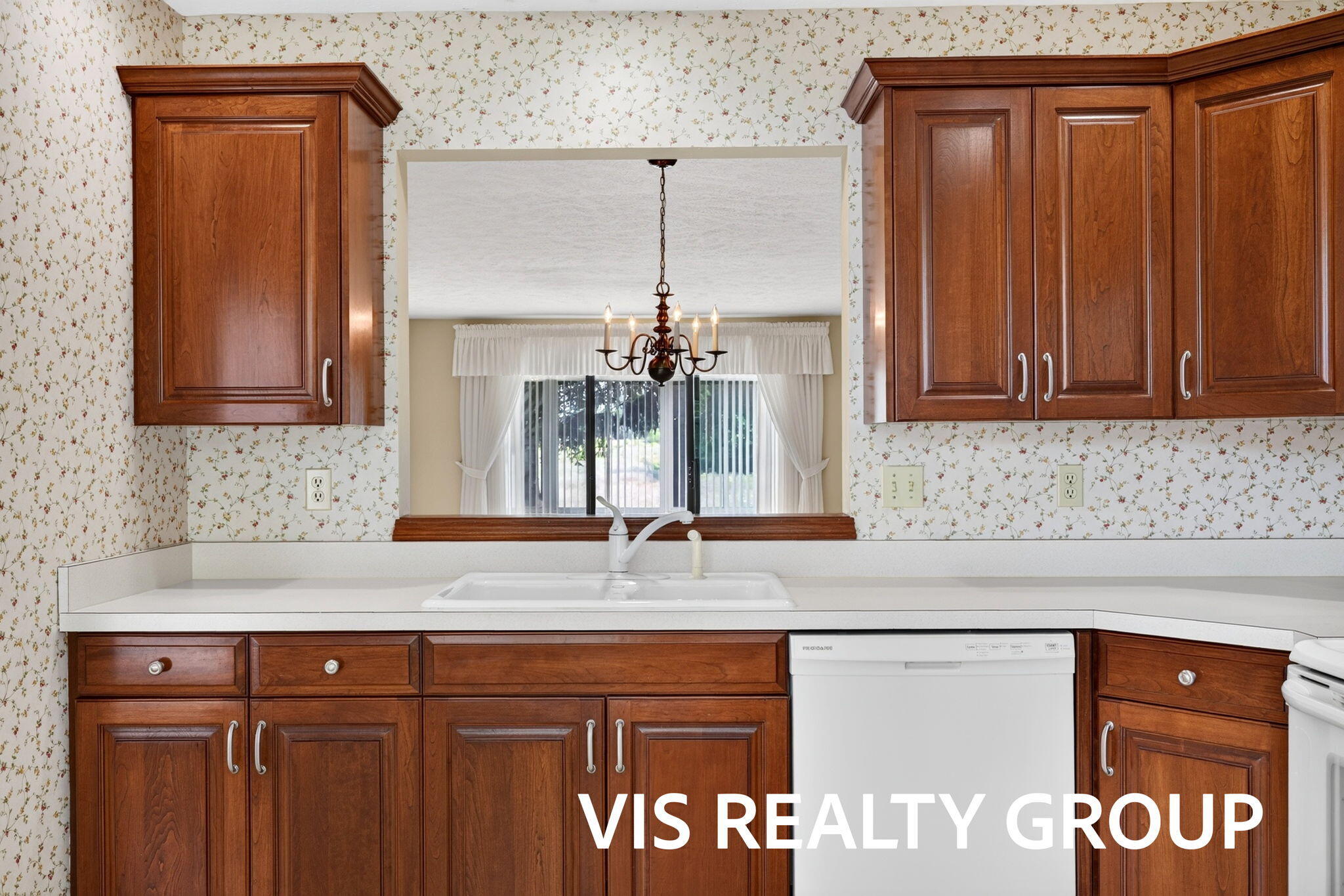 851 Claremont Court Holland MI 49423