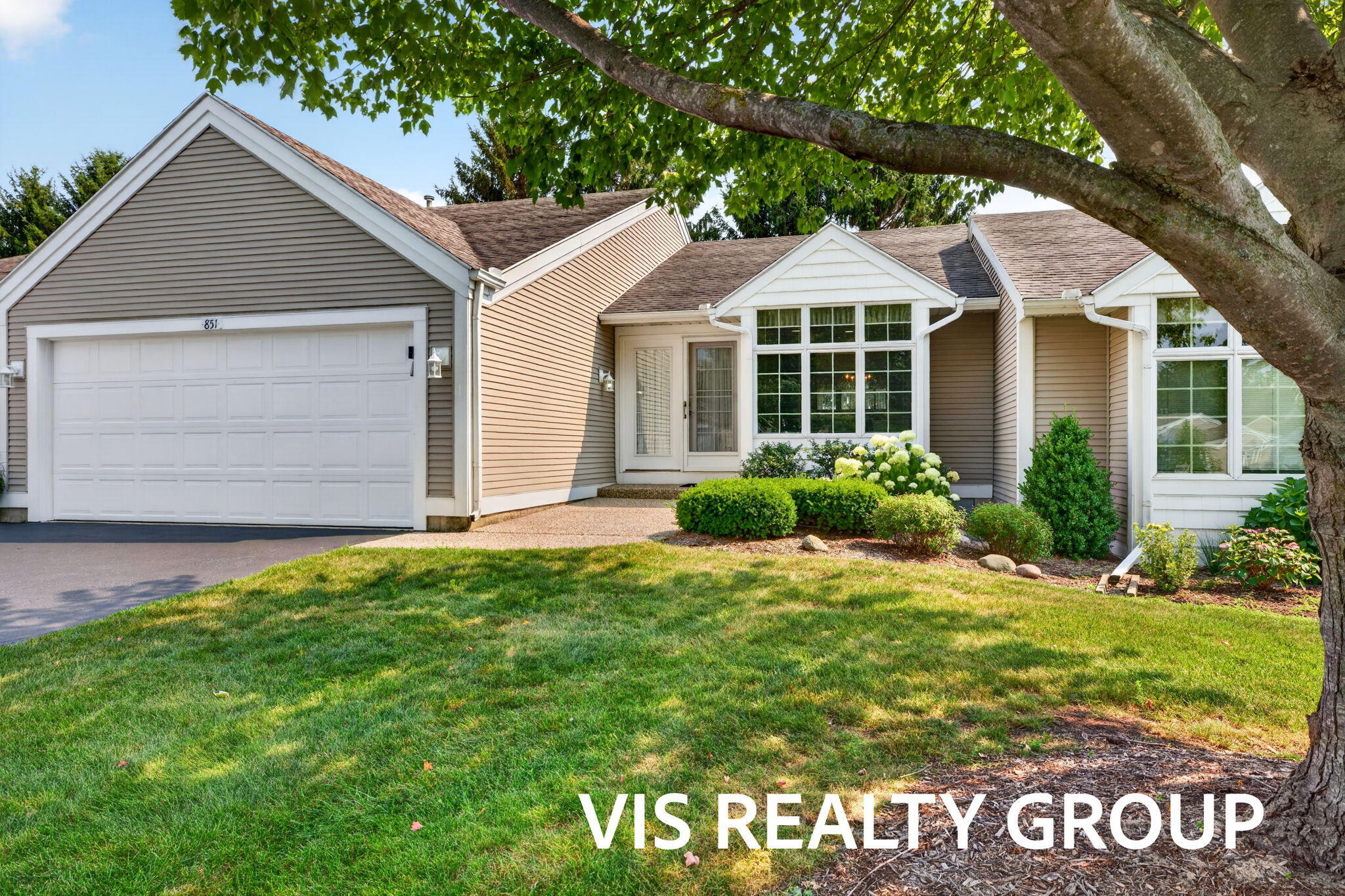851 Claremont Court Holland MI 49423