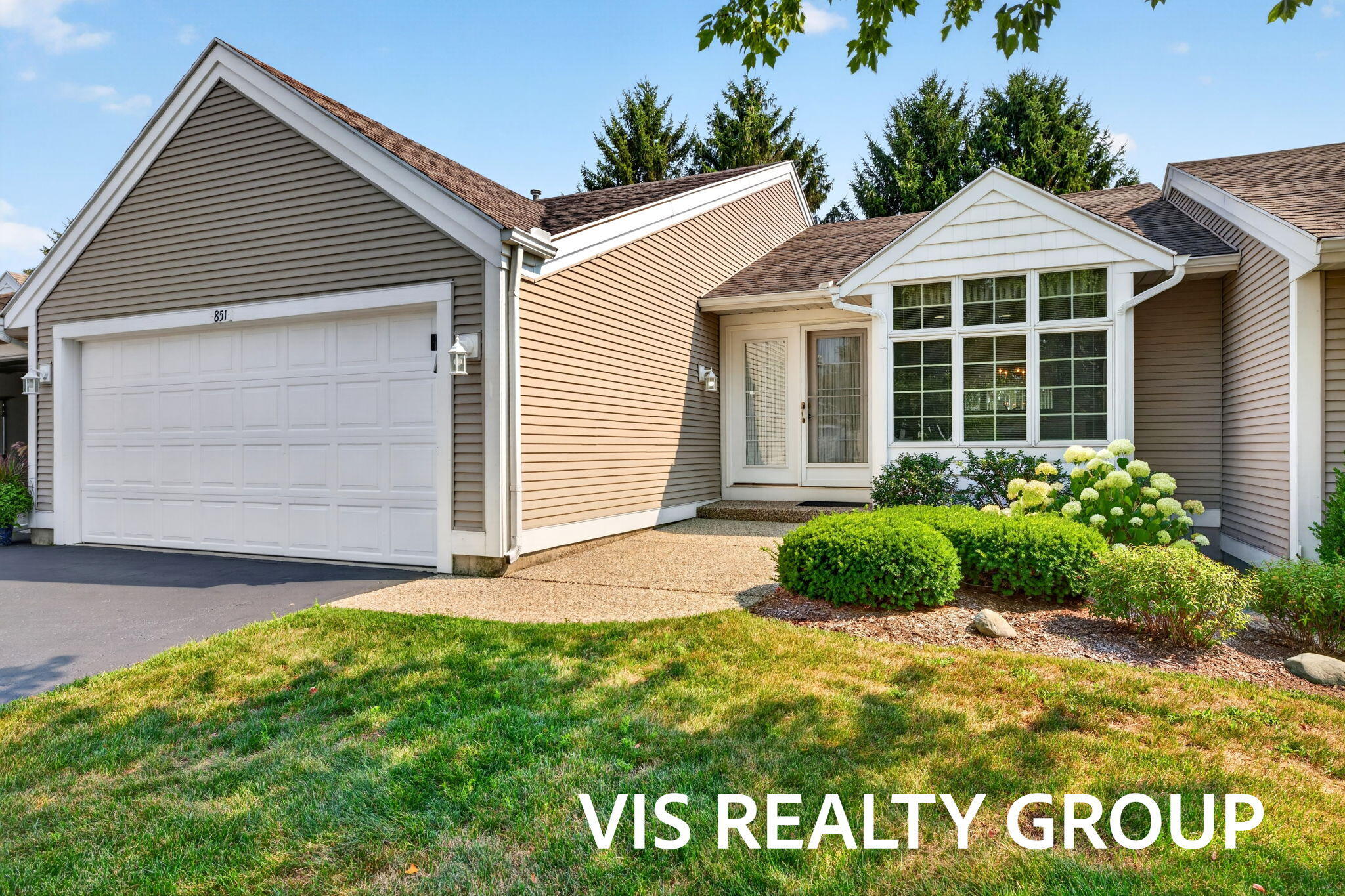 851 Claremont Court Holland MI 49423