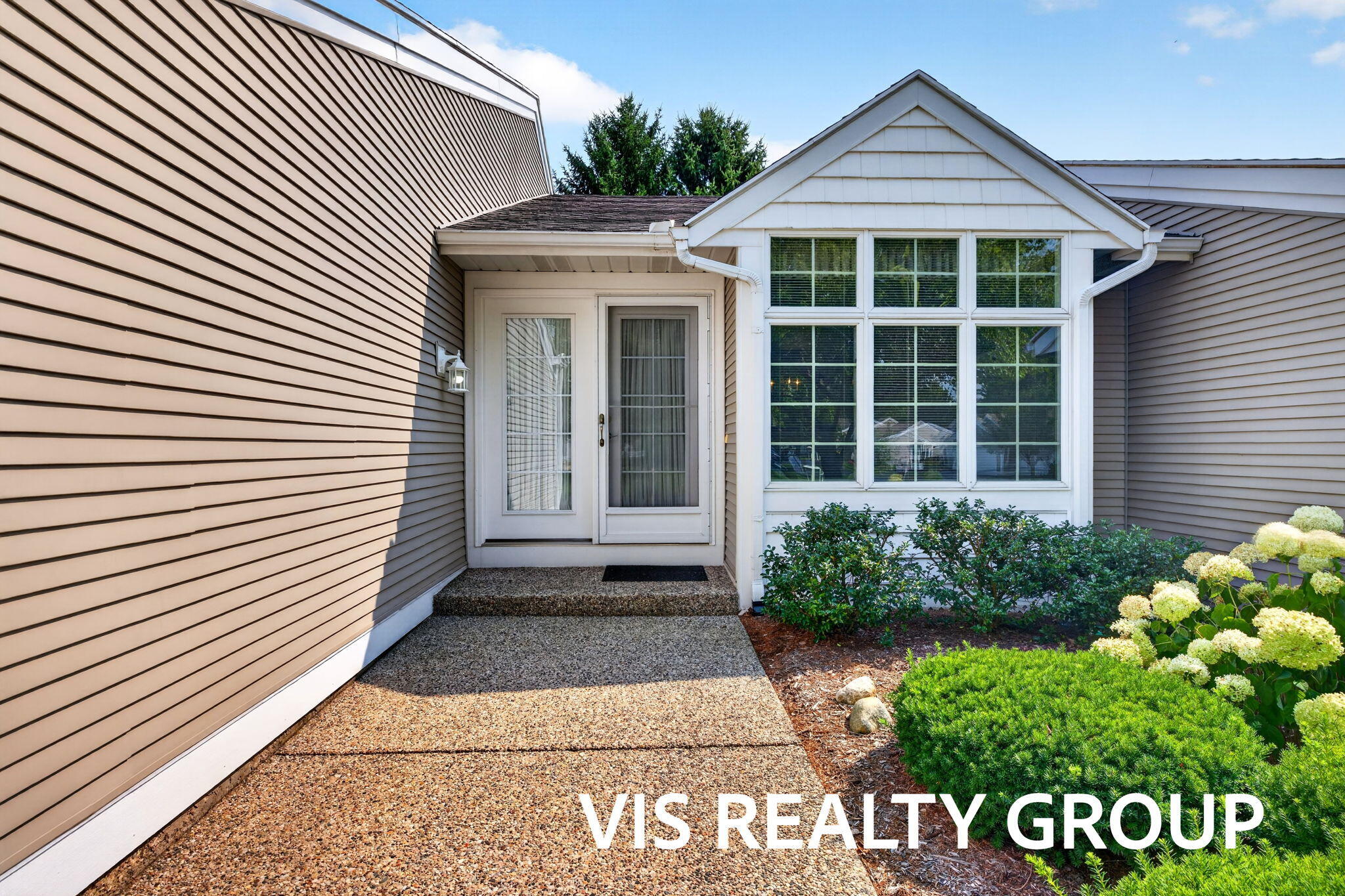 851 Claremont Court Holland MI 49423