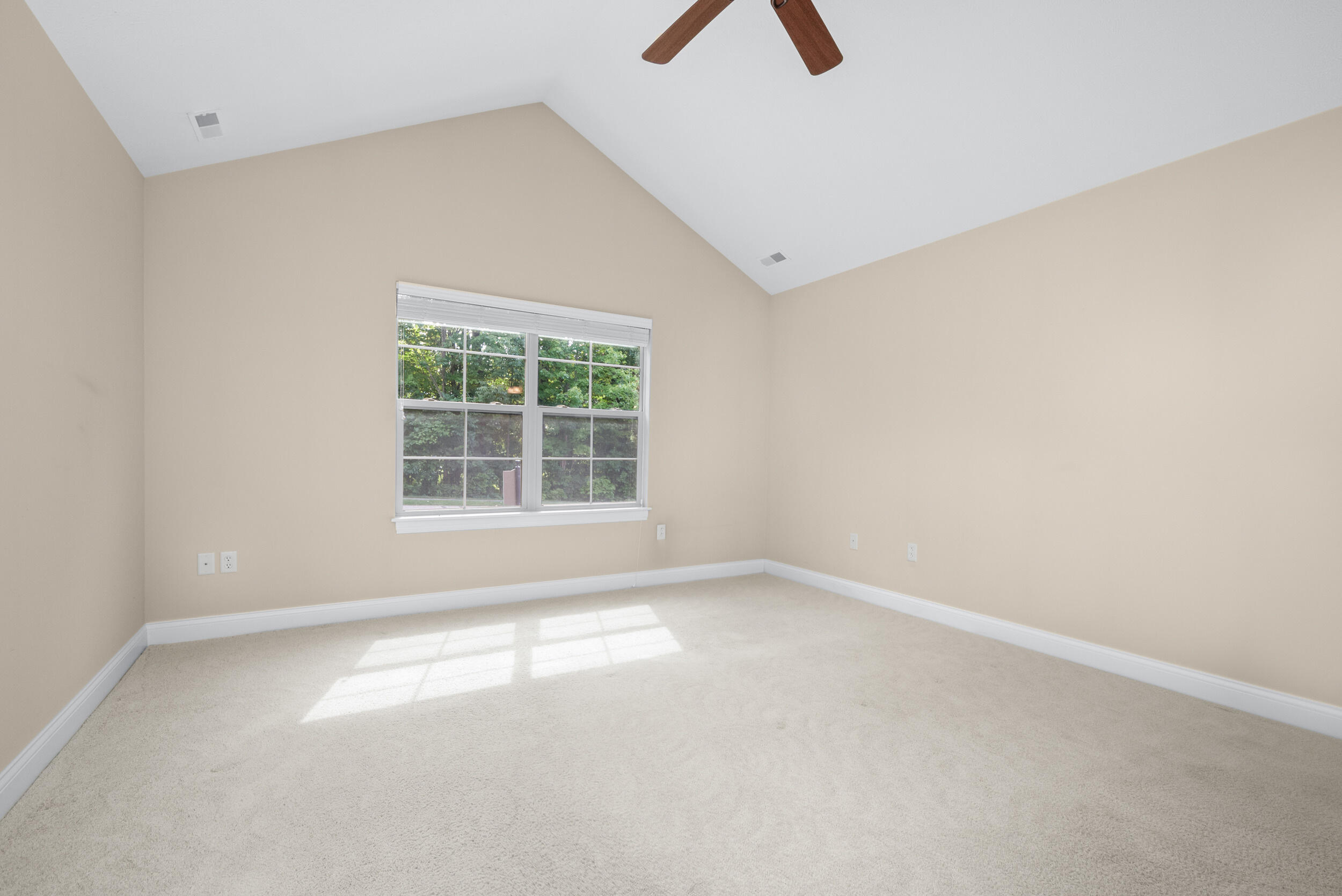 1055 Bridge Crest Drive SE Ada MI 49301