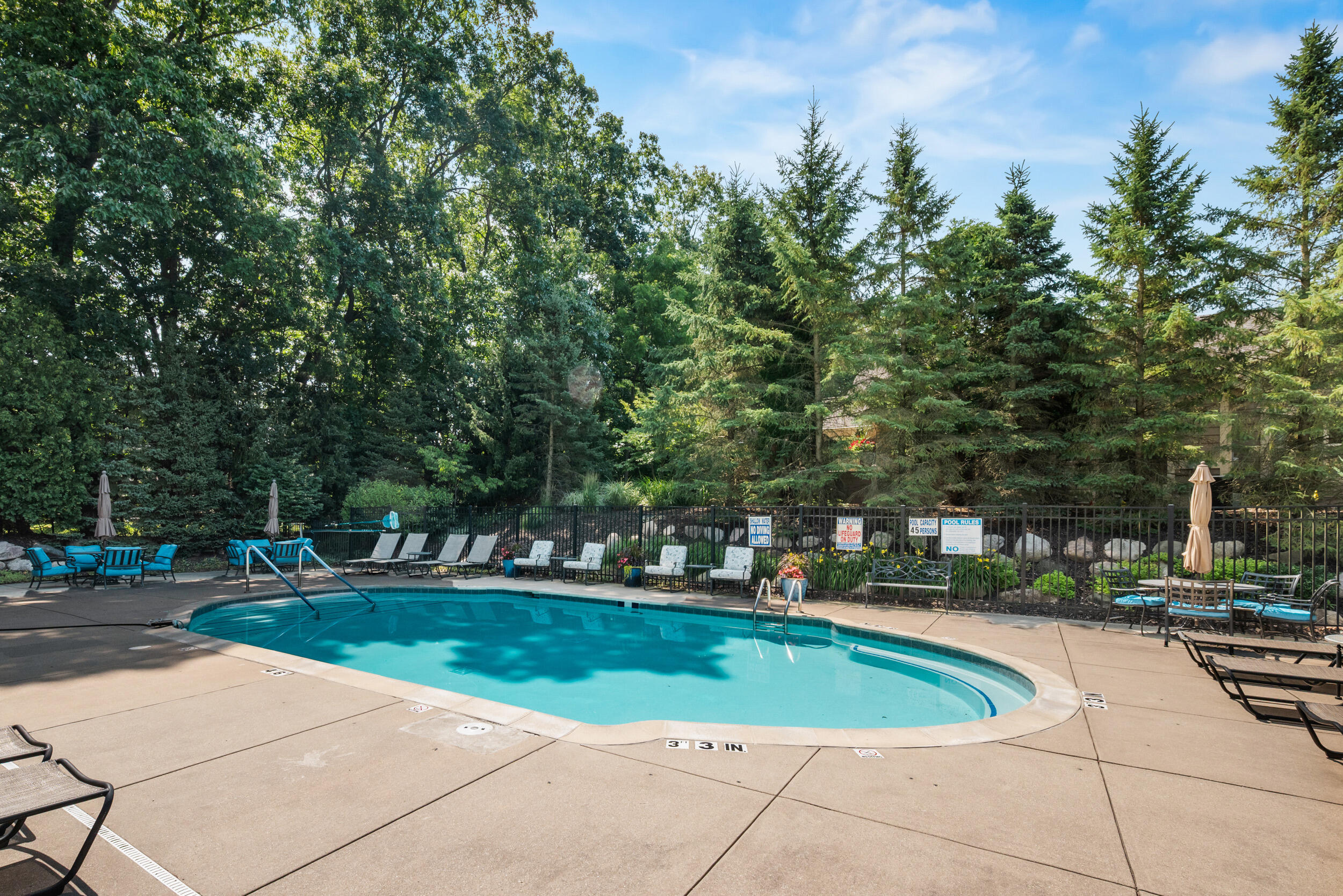 1055 Bridge Crest Drive SE Ada MI 49301