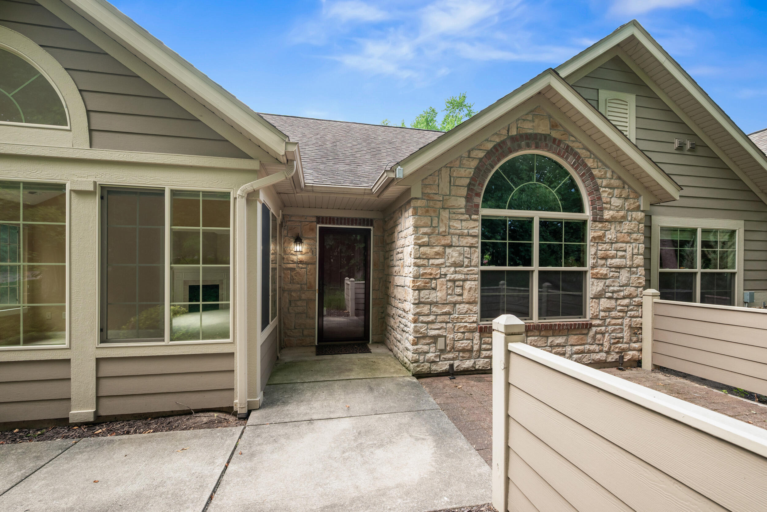 1055 Bridge Crest Drive SE Ada MI 49301