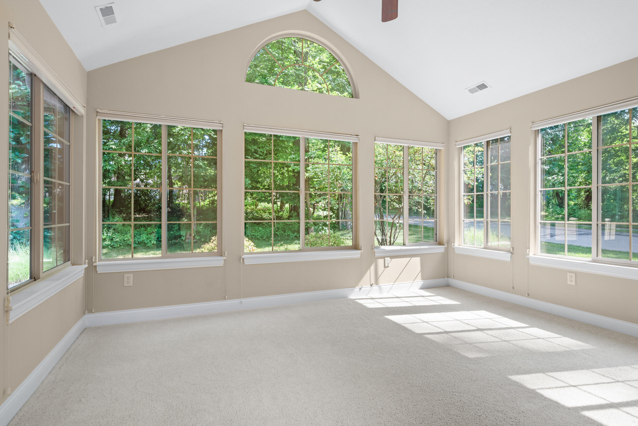1055 Bridge Crest Drive SE Ada MI 49301