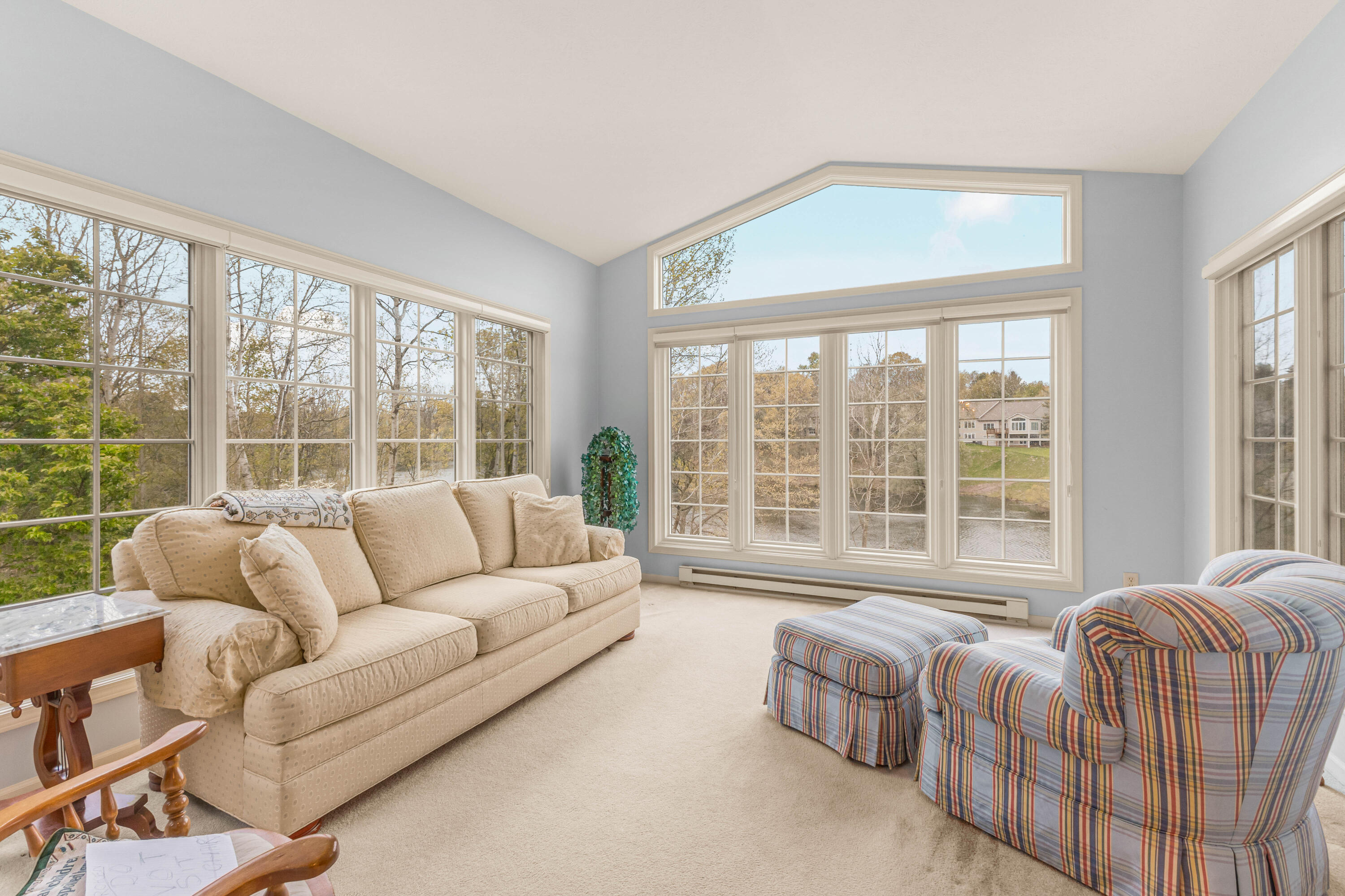 2166 Lamberton Creek Lane NE Grand Rapids MI 49505