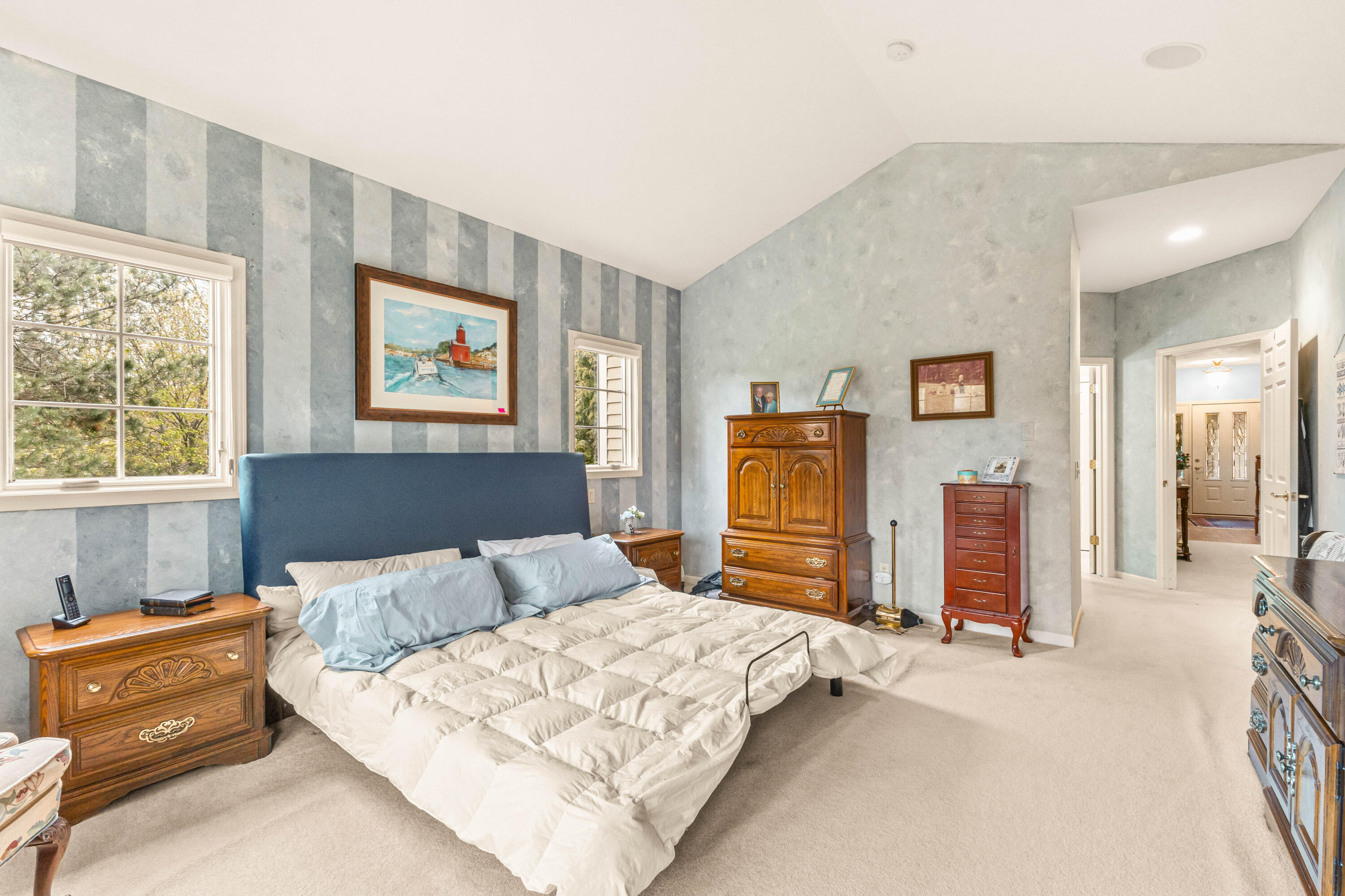 2166 Lamberton Creek Lane NE Grand Rapids MI 49505