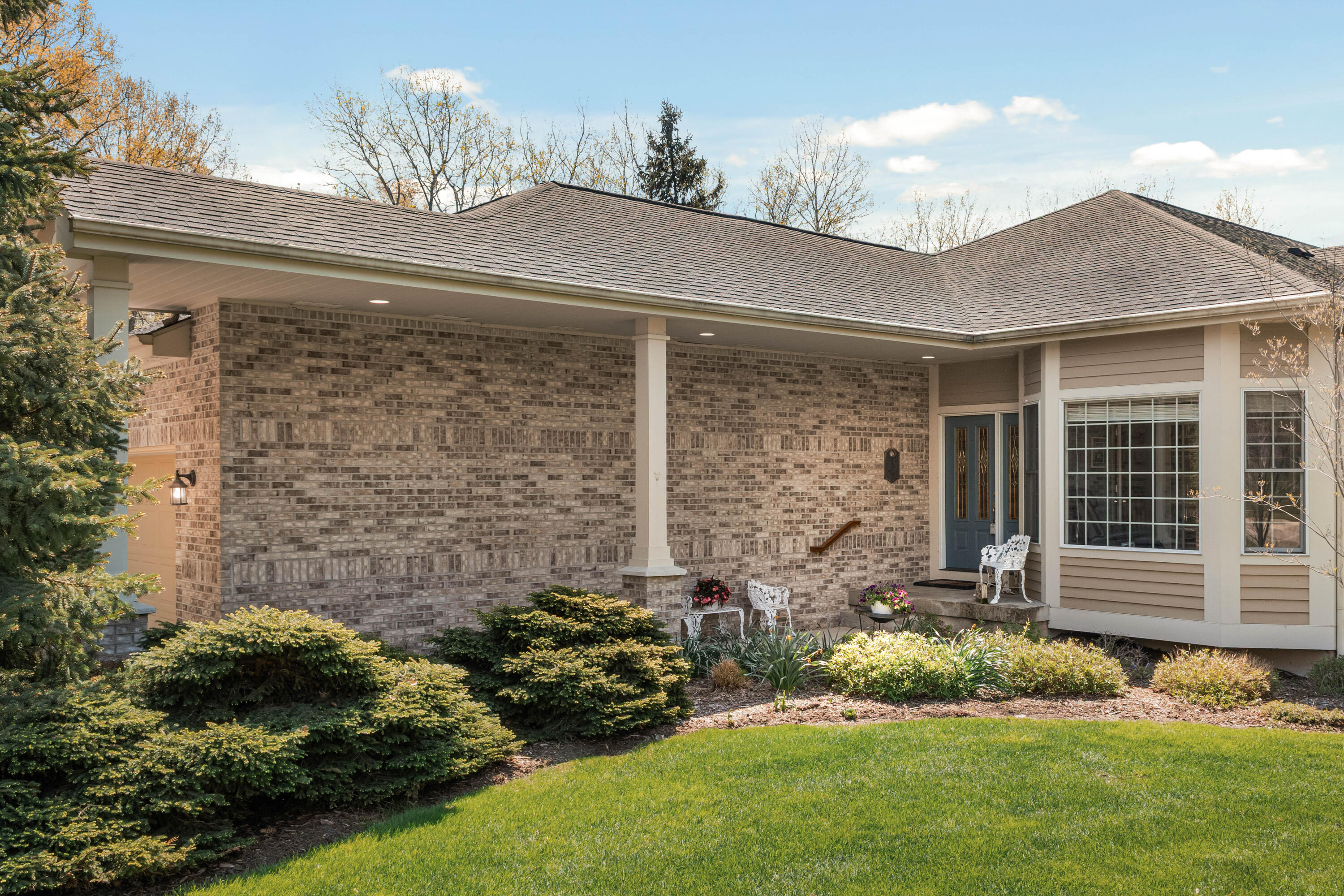 2166 Lamberton Creek Lane NE Grand Rapids MI 49505