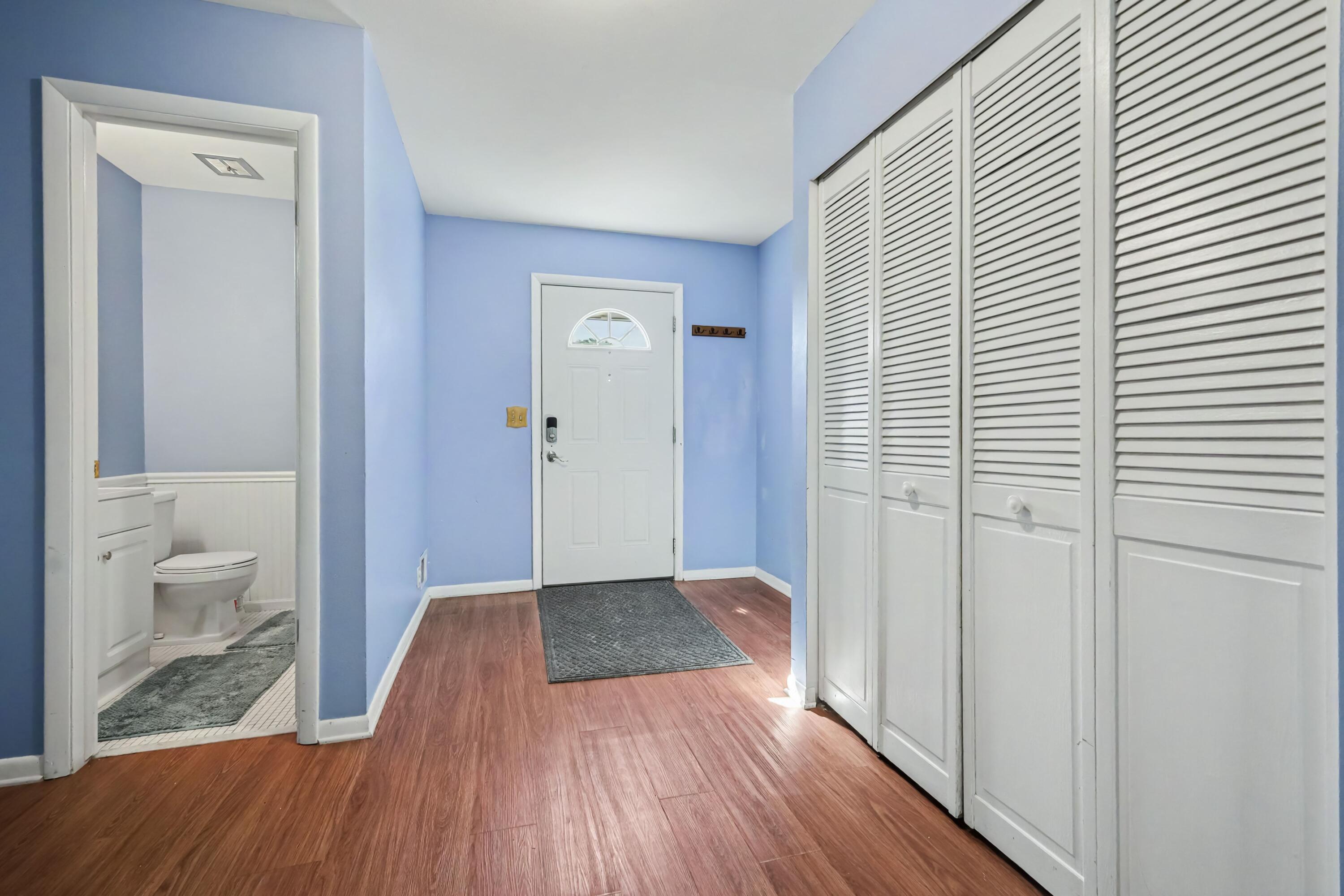 1457 N Saxony Drive SE Grand Rapids MI 49508