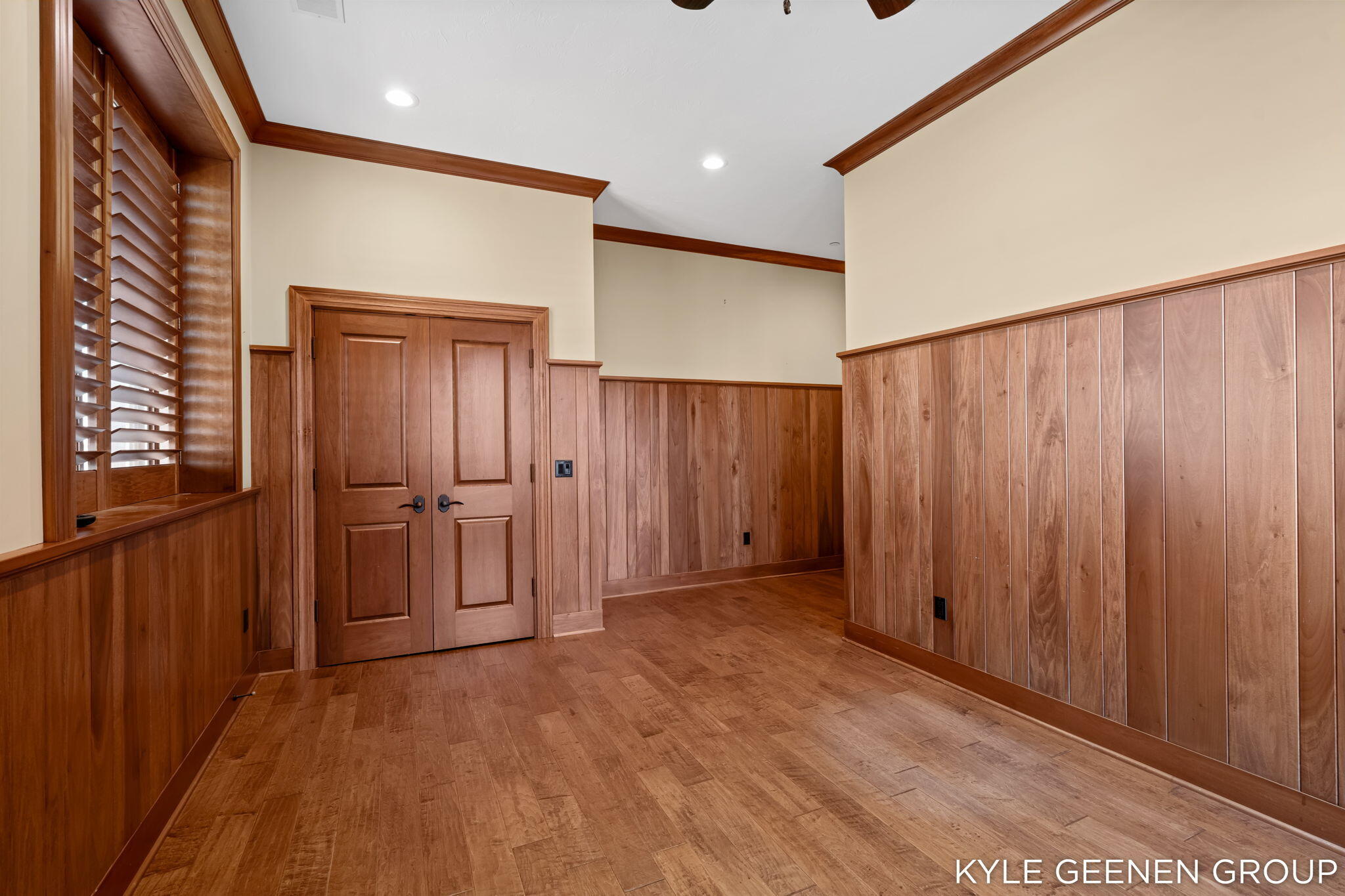 141 Central Avenue Holland MI 49423