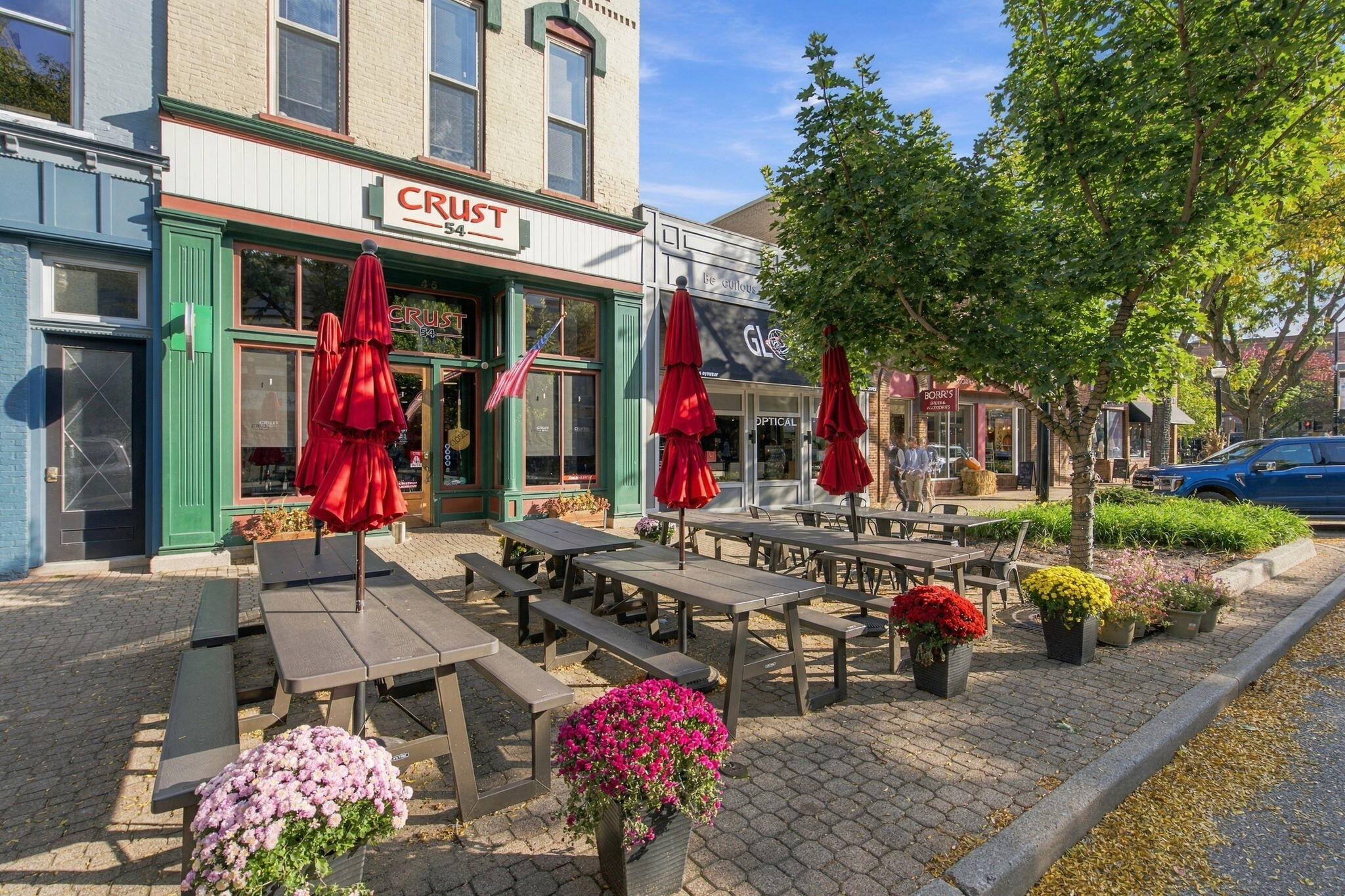 141 Central Avenue Holland MI 49423