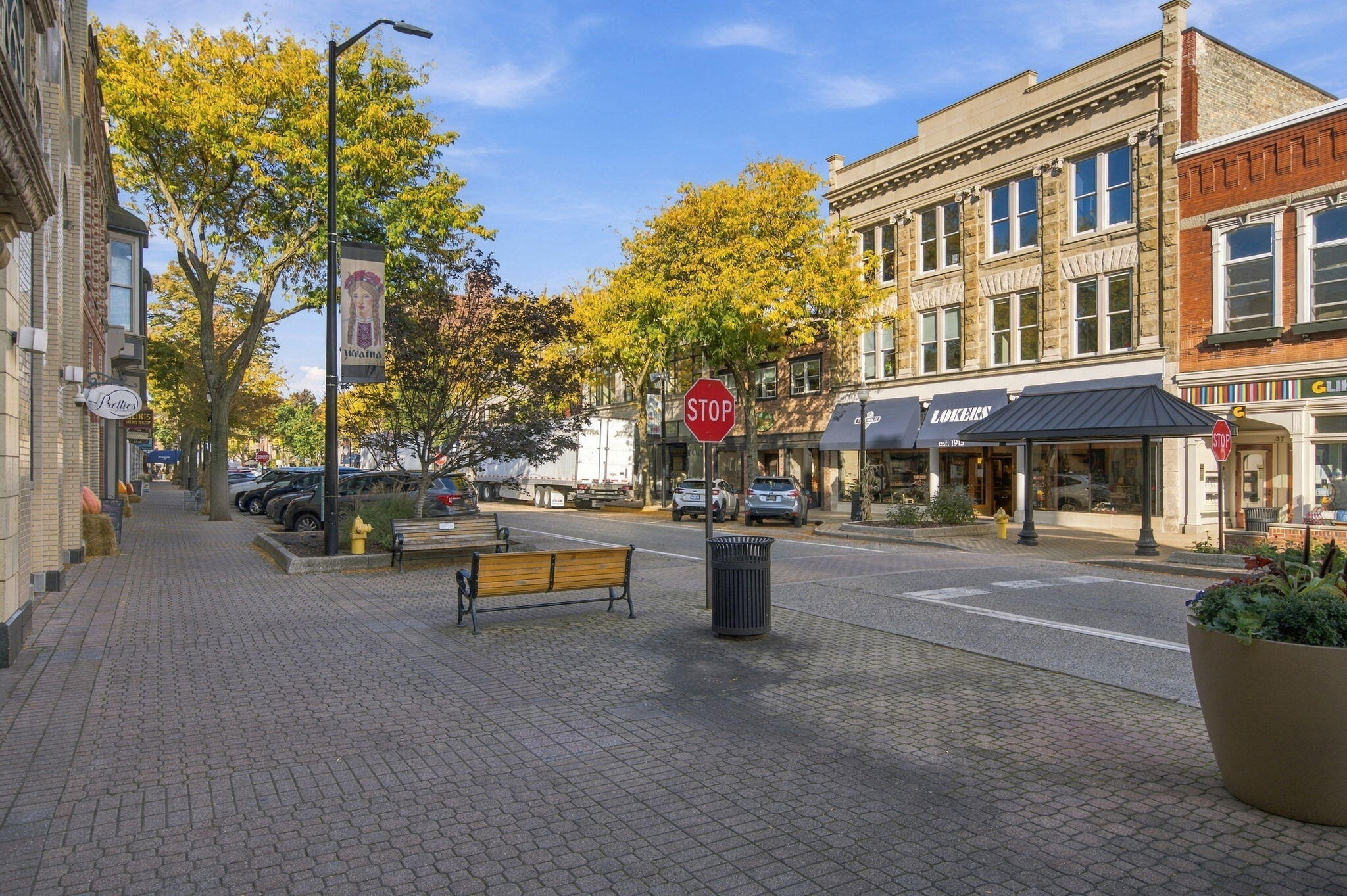 141 Central Avenue Holland MI 49423
