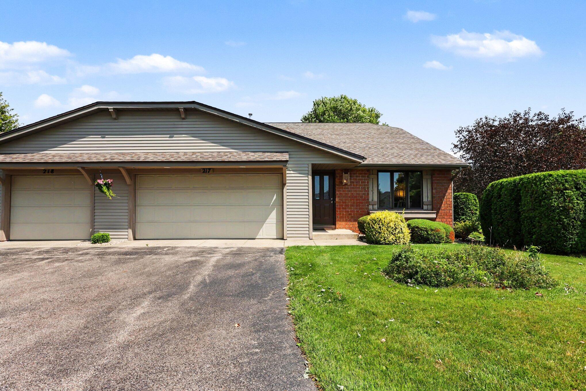 217 Parkside Drive Zeeland MI 49464