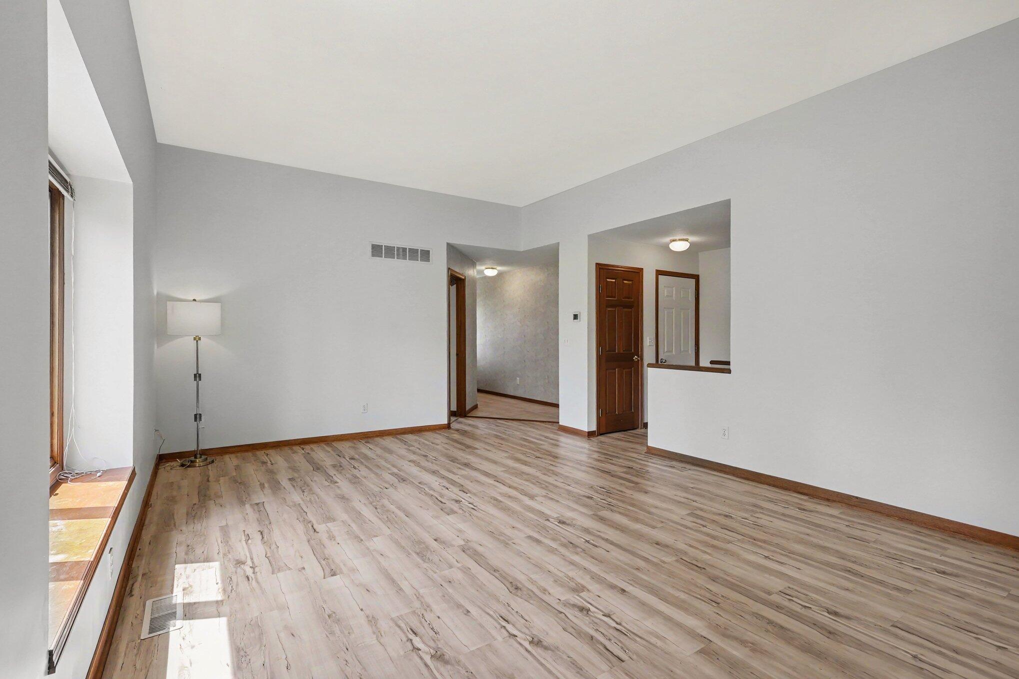 217 Parkside Drive Zeeland MI 49464