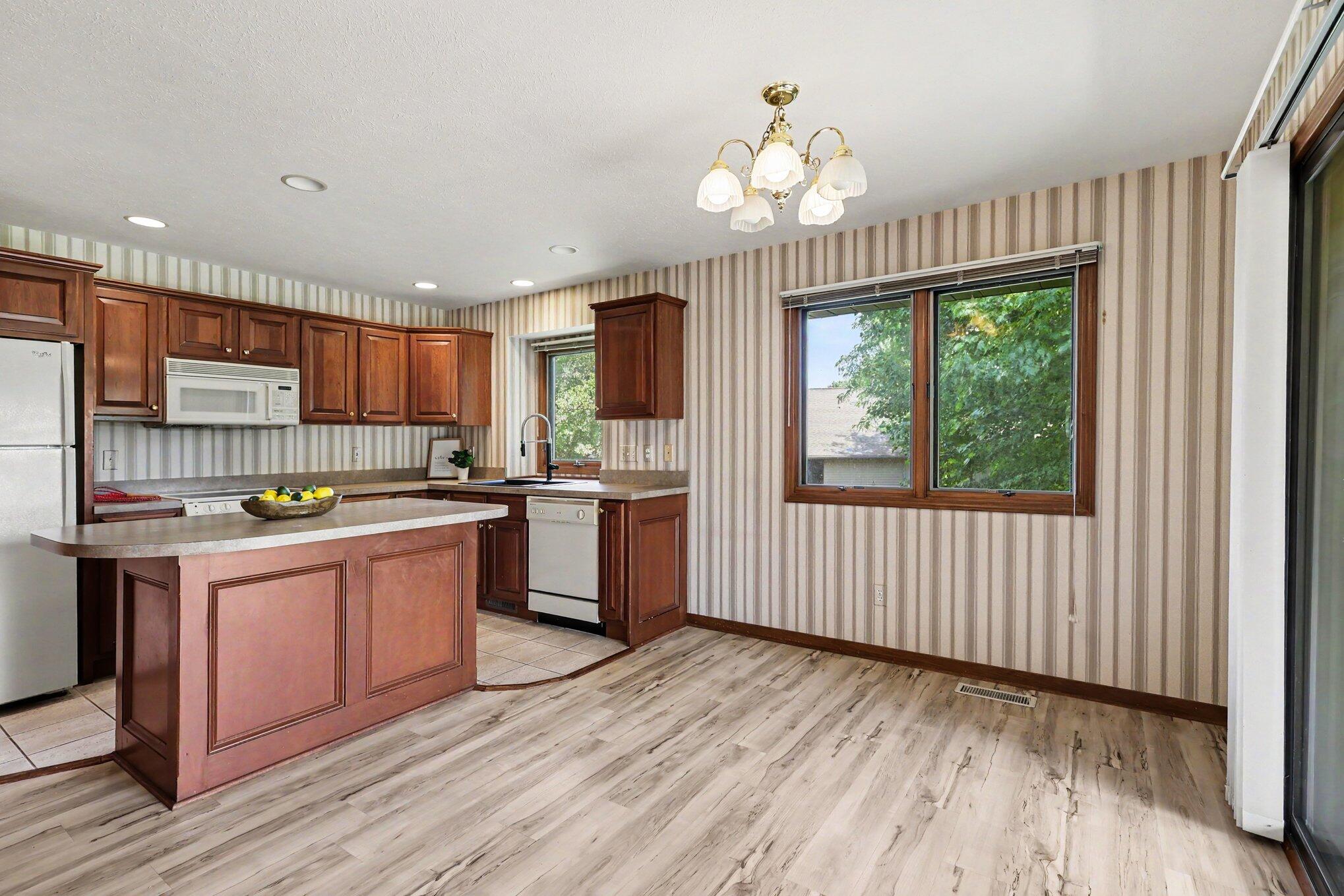 217 Parkside Drive Zeeland MI 49464