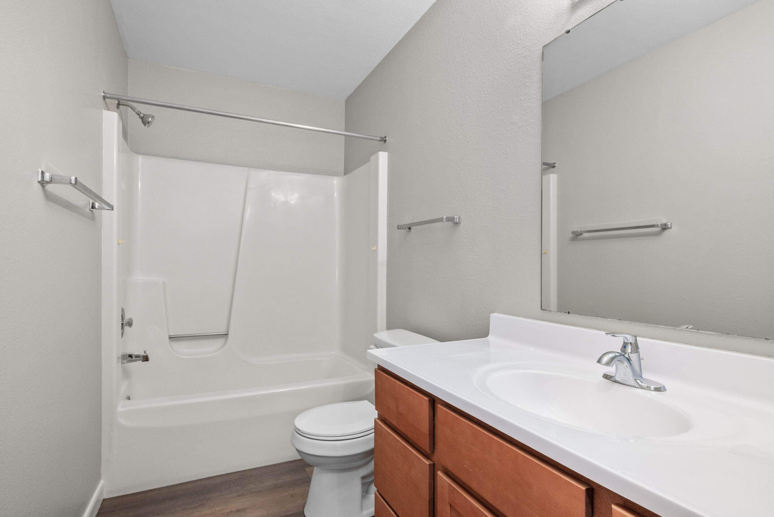 2975 Englewood Avenue SE Grand Rapids MI 49508