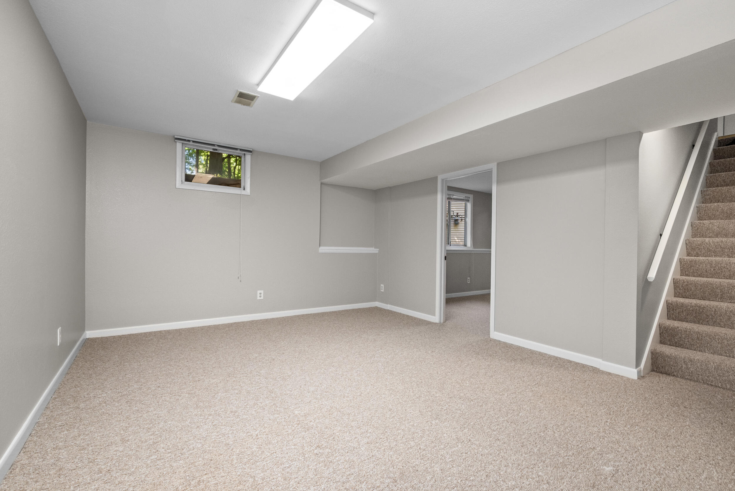 2975 Englewood Avenue SE Grand Rapids MI 49508