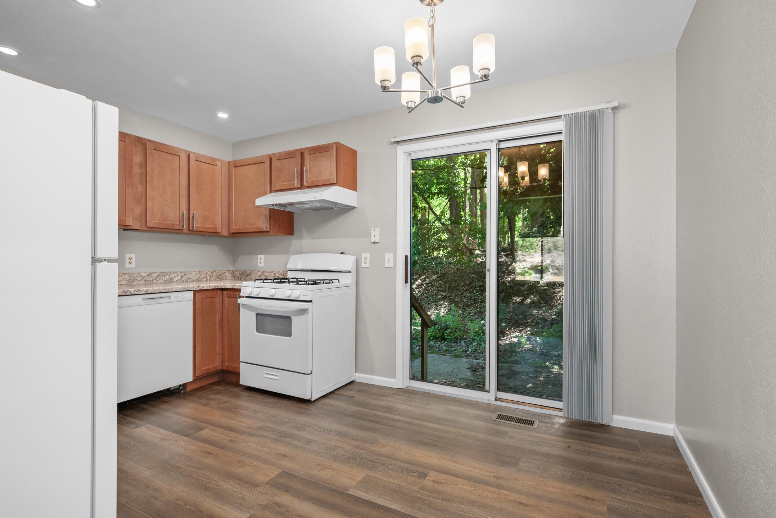 2975 Englewood Avenue SE Grand Rapids MI 49508