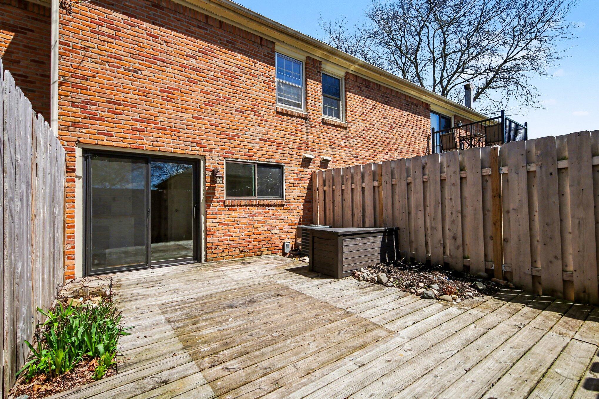 2457 Abbington Drive SE Grand Rapids MI 49506