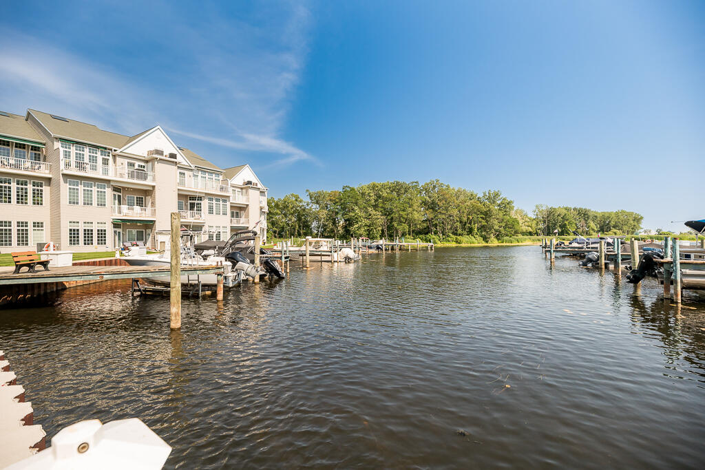2411 Lake Avenue Muskegon MI 49445