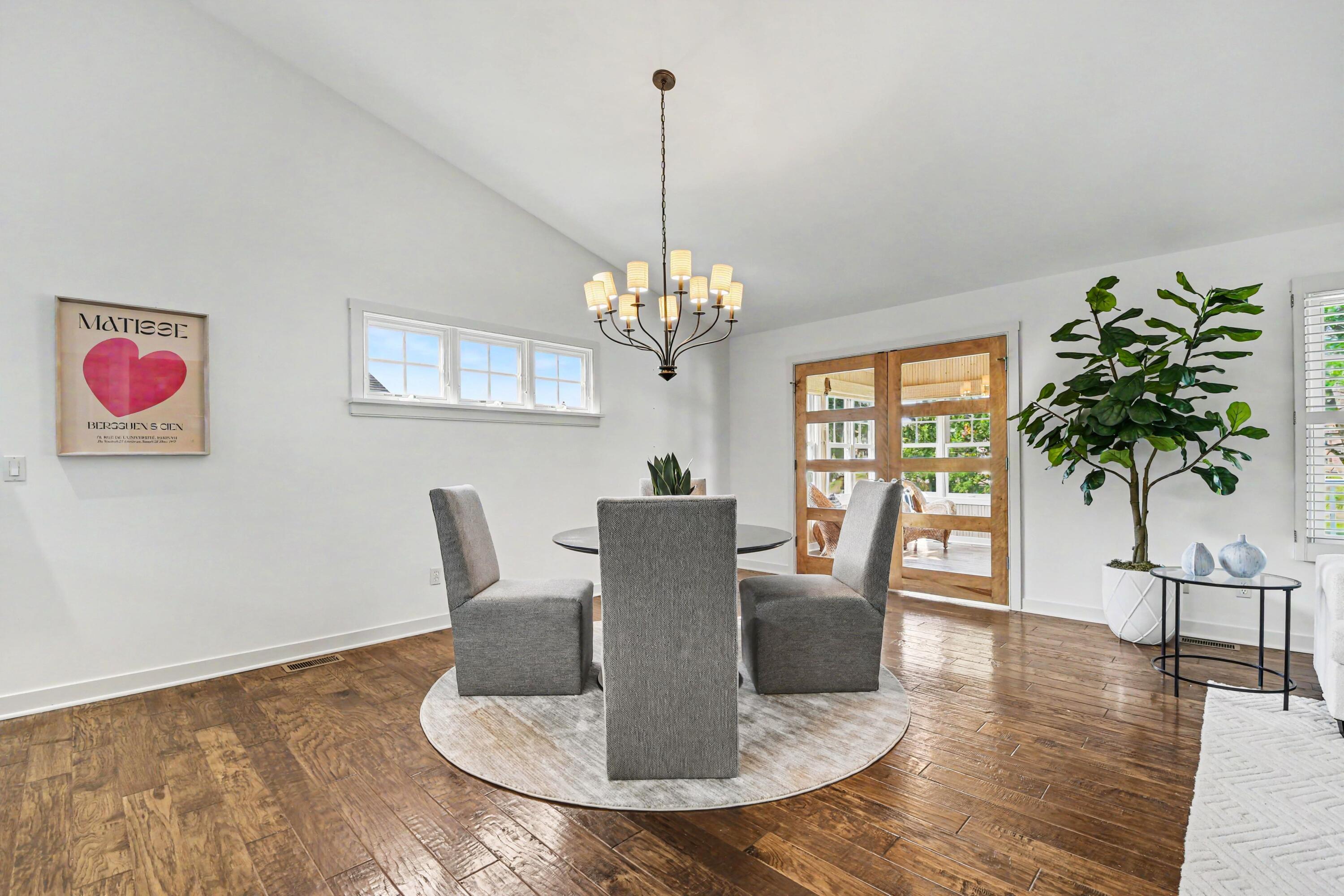 5526 Alhambra Drive SE Grand Rapids MI 49546