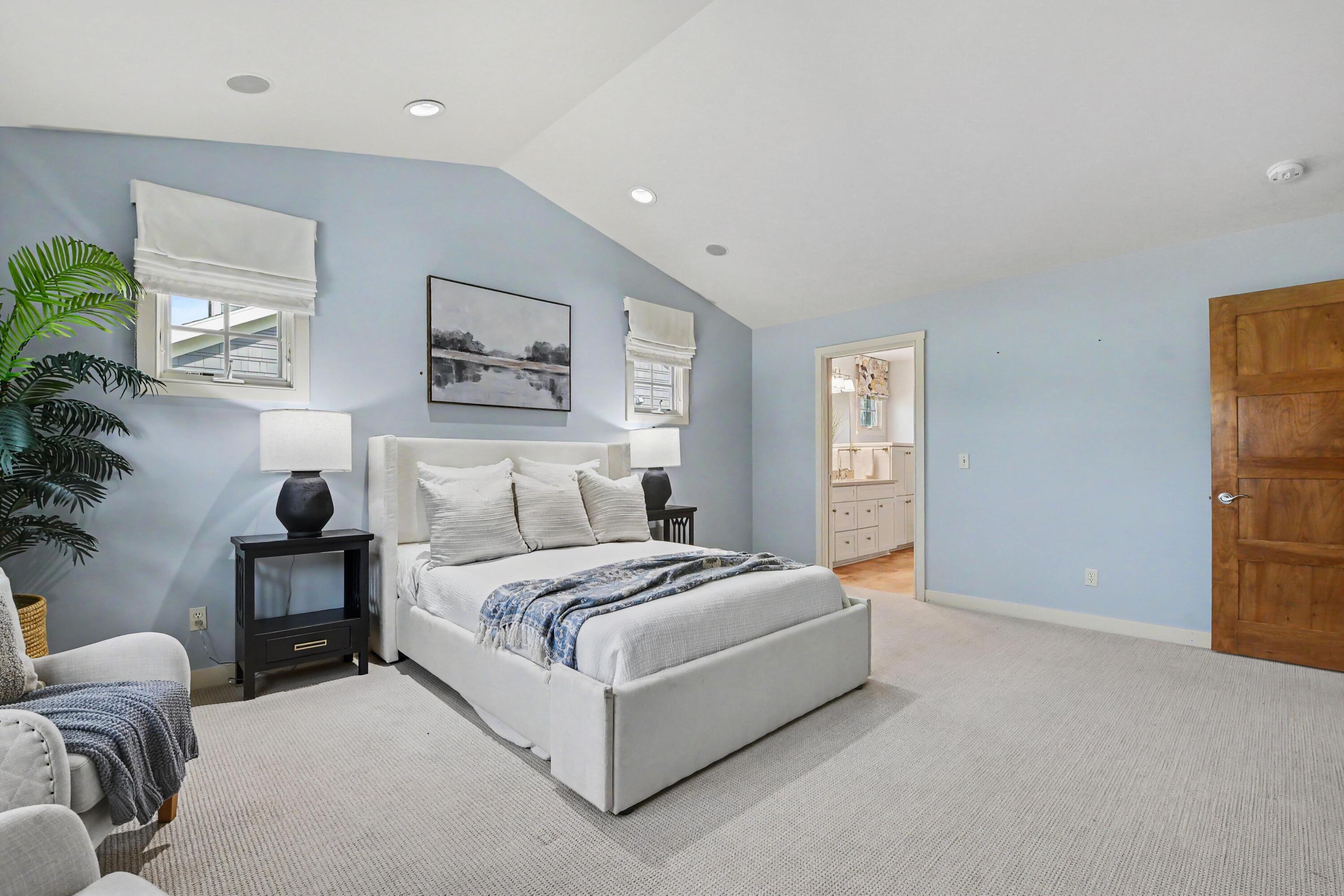 5526 Alhambra Drive SE Grand Rapids MI 49546