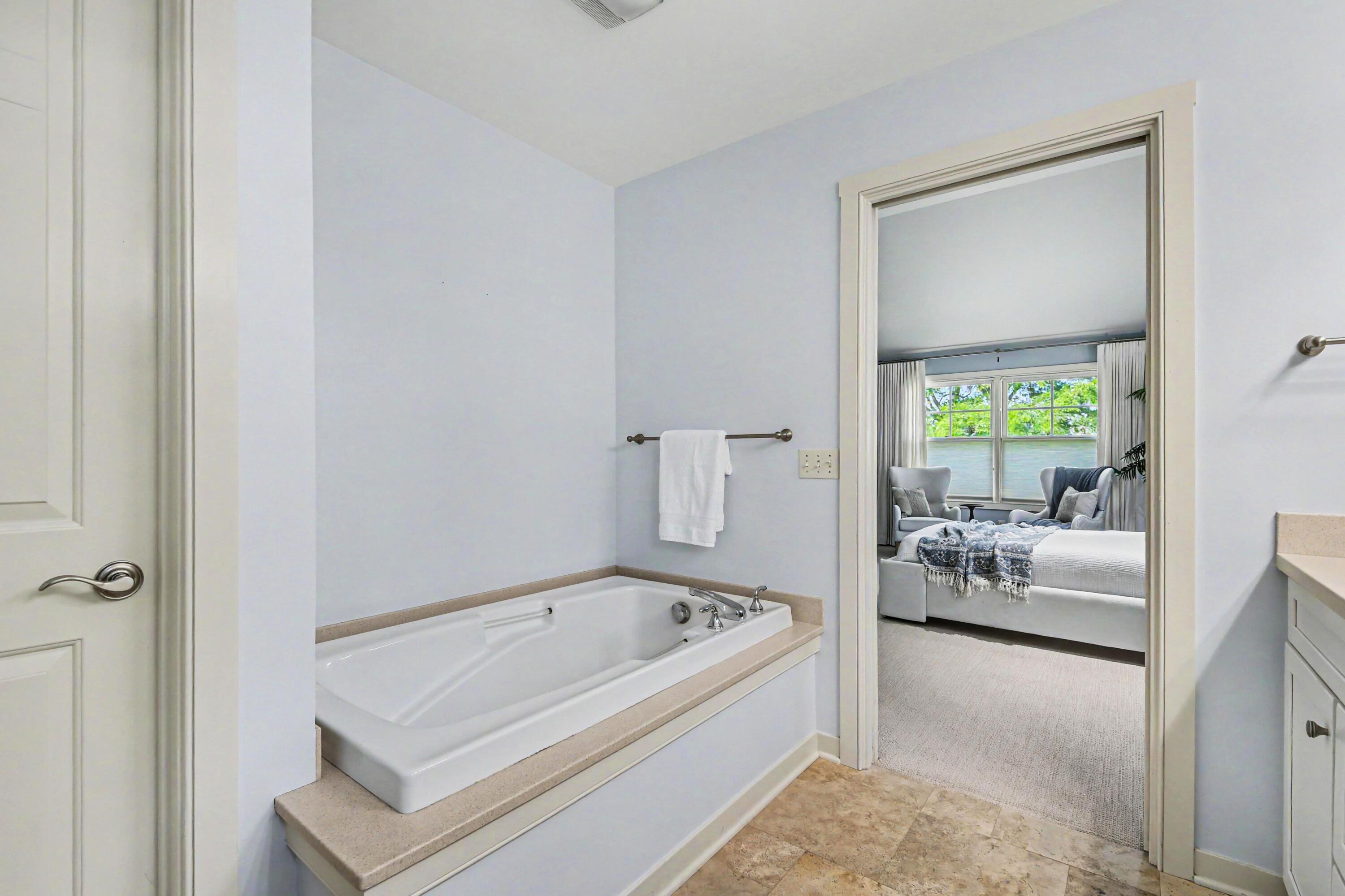 5526 Alhambra Drive SE Grand Rapids MI 49546