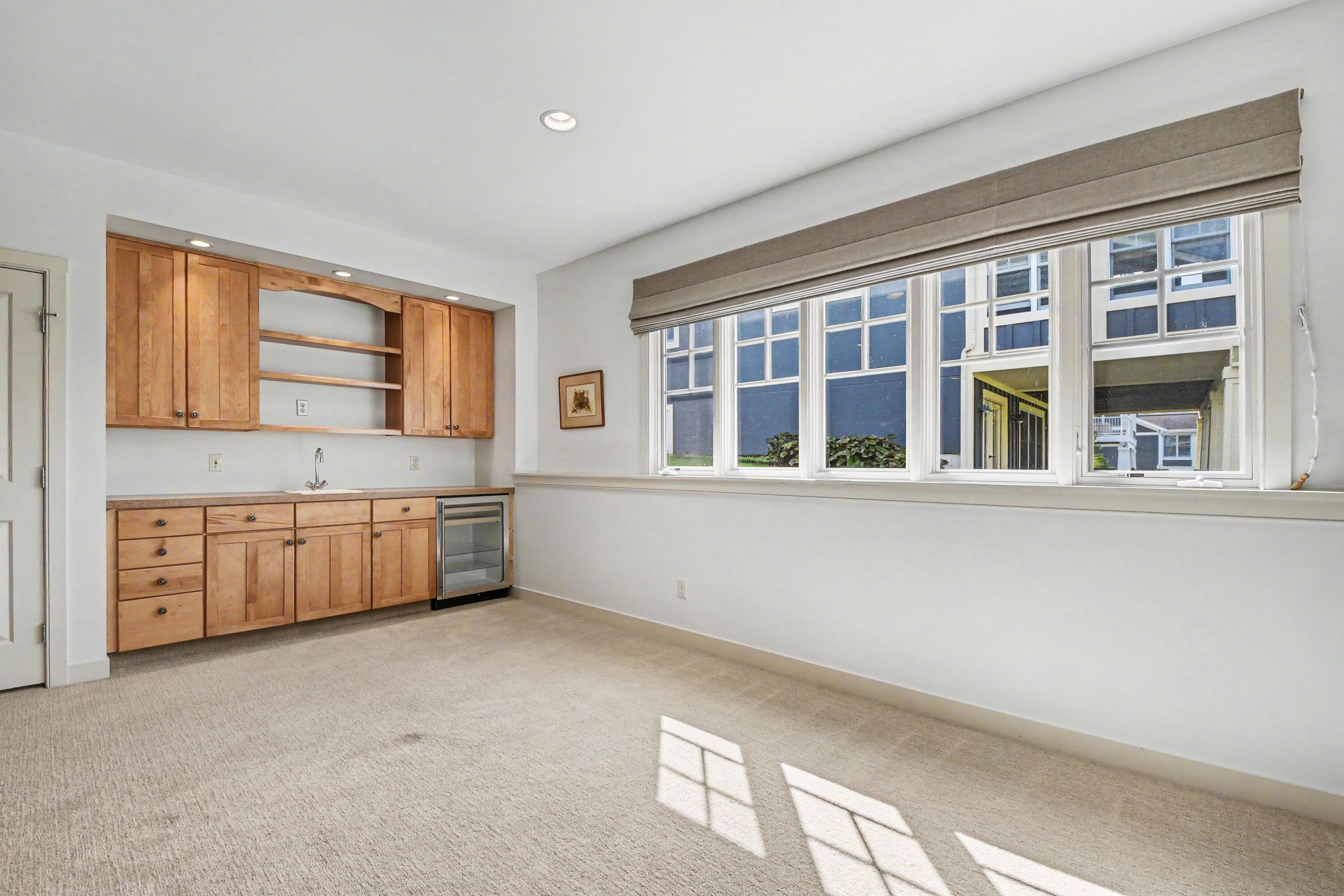 5526 Alhambra Drive SE Grand Rapids MI 49546